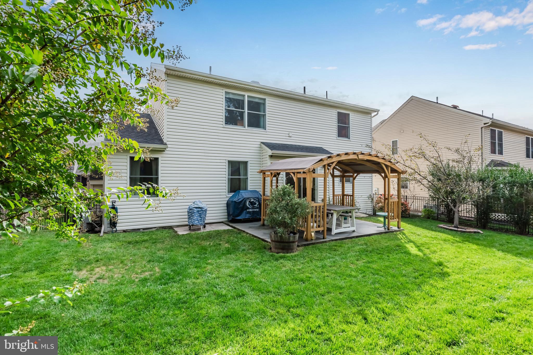110 Hilltop Ct