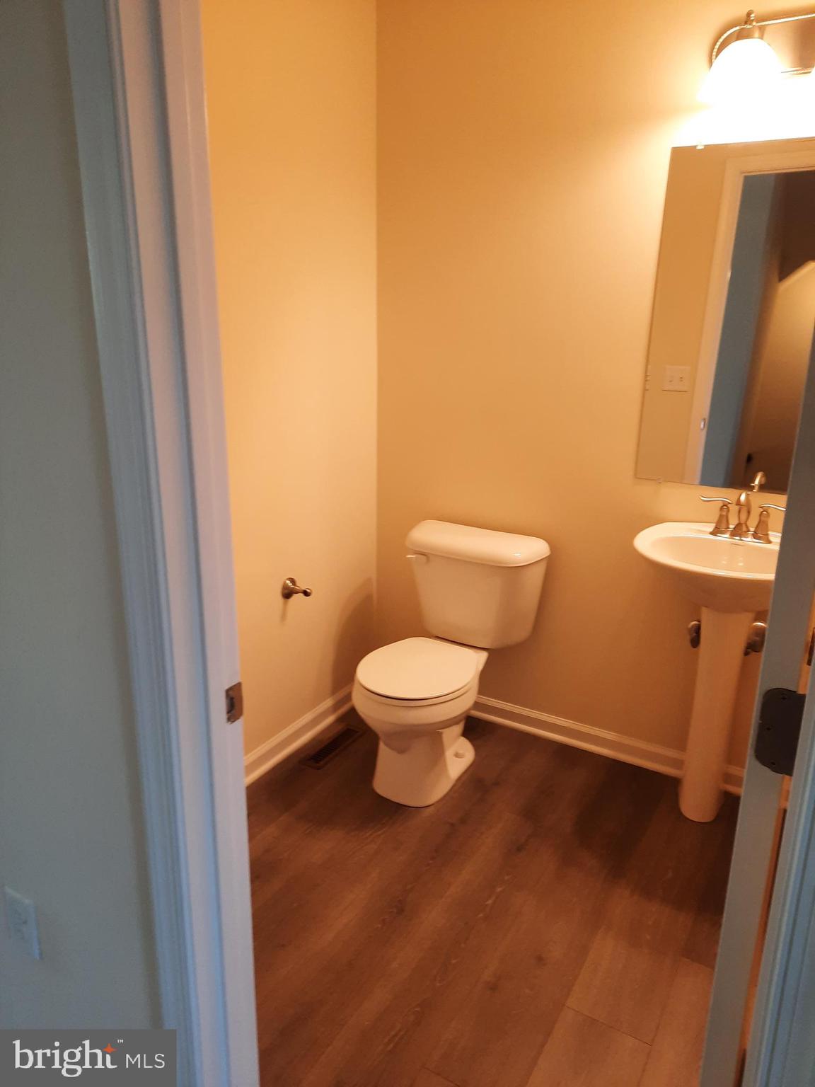 831 Admirals Quay Dr