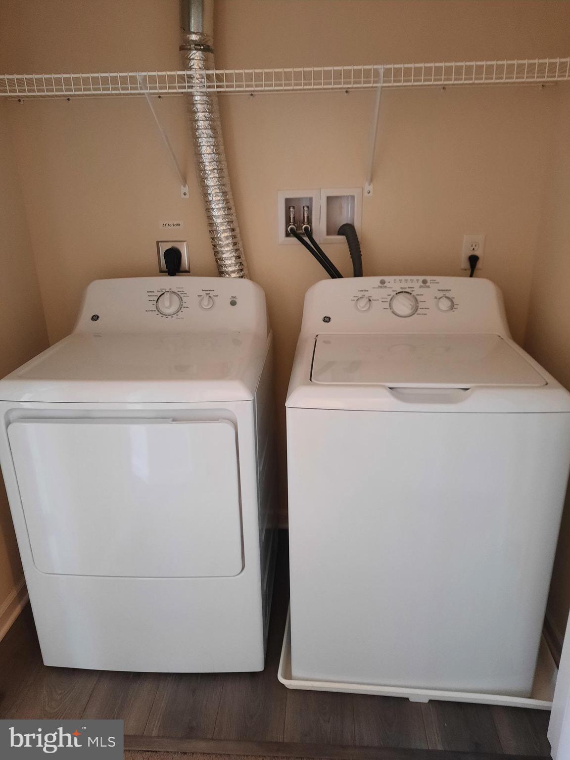 942 Admiral's Quay Drive