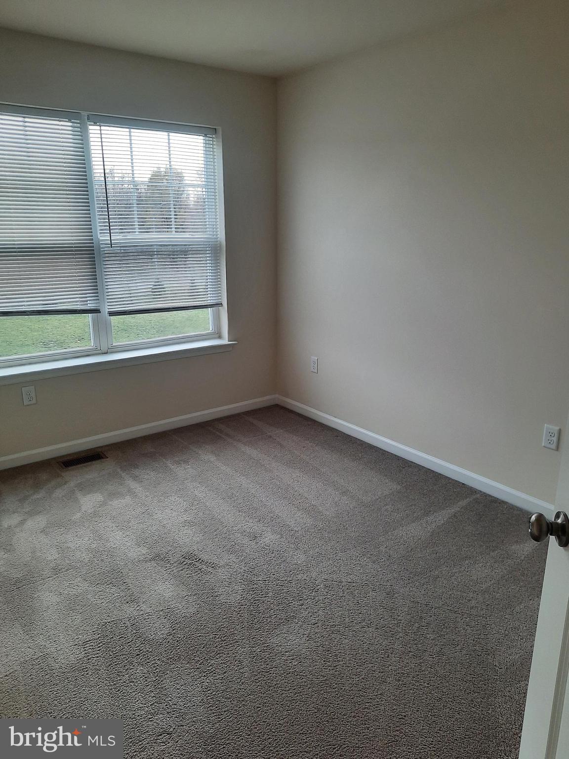 942 Admiral's Quay Drive