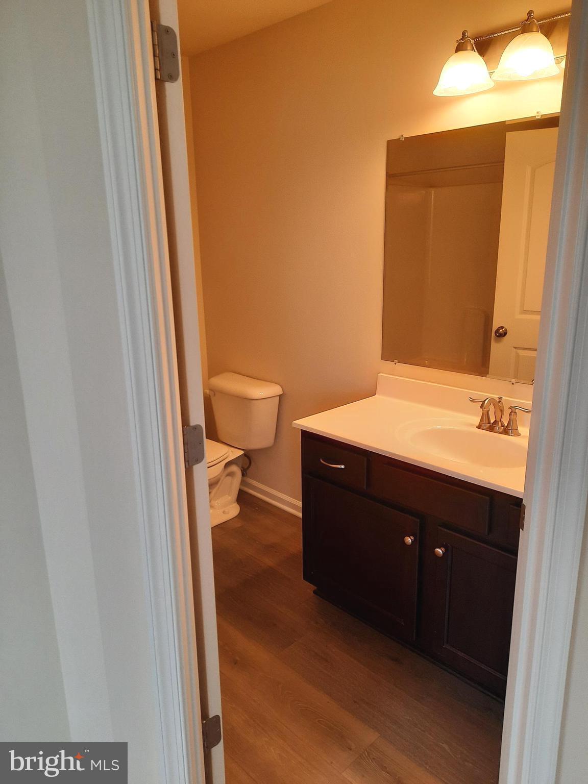 942 Admiral's Quay Drive