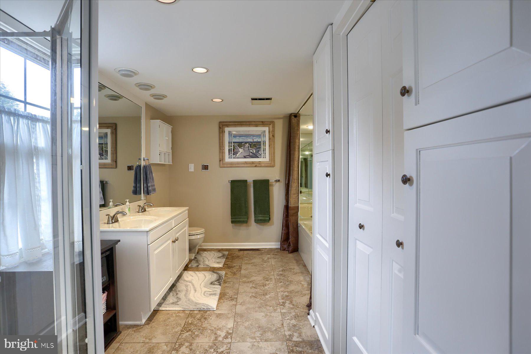 39 Kensington Square