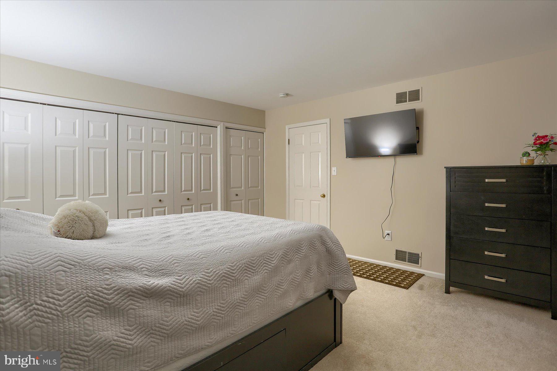 39 Kensington Square