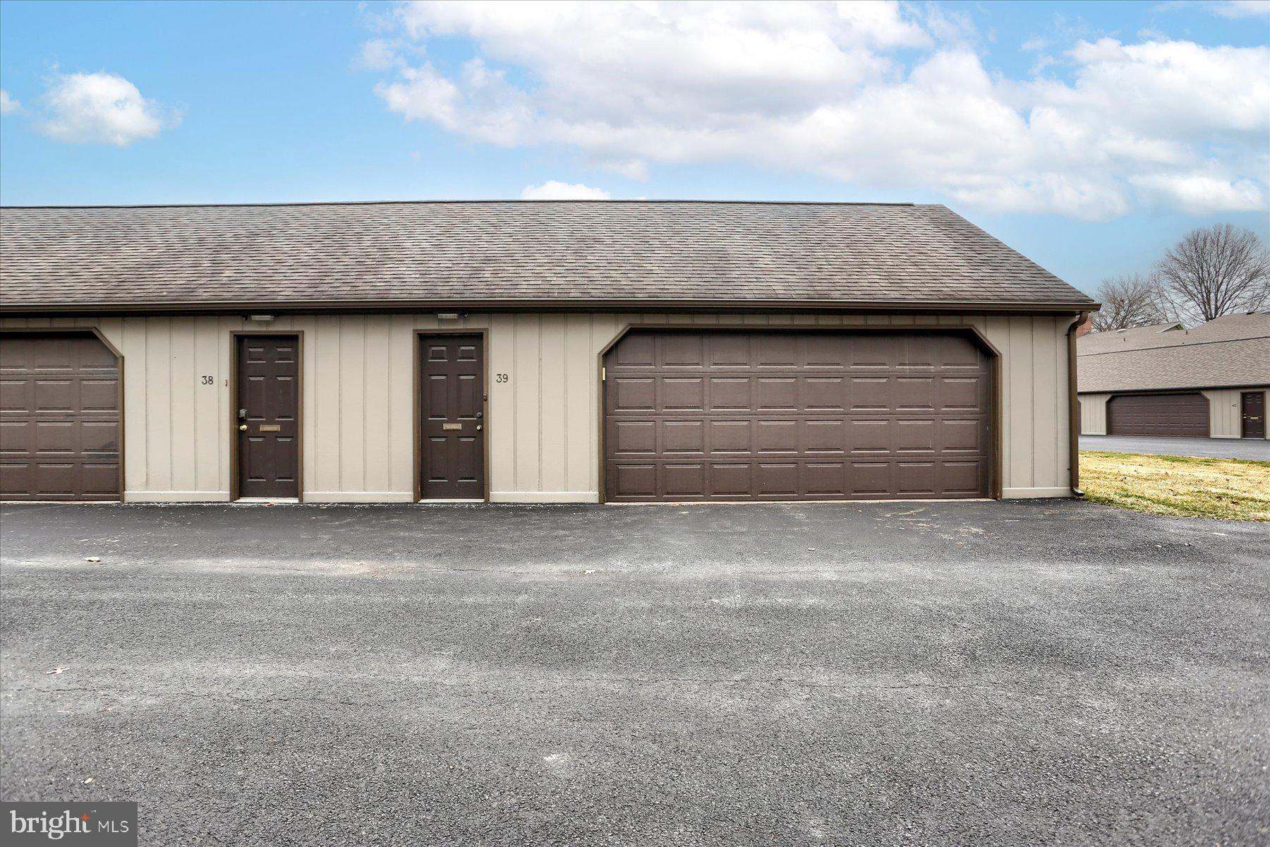 39 Kensington Square