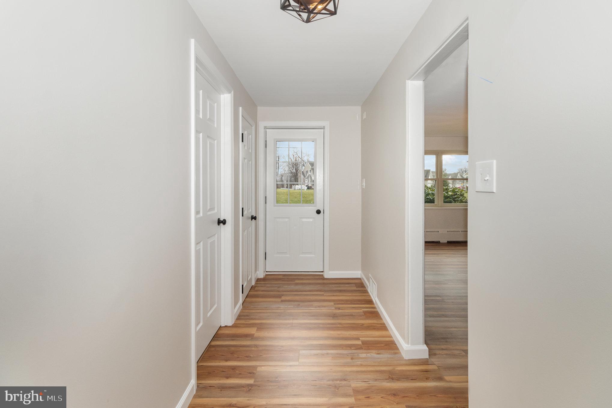 122 Woods Dr