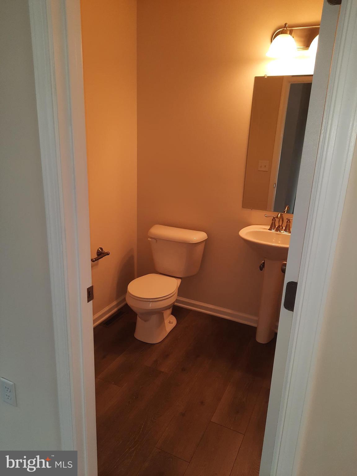 931 Admiral's Quay Drive