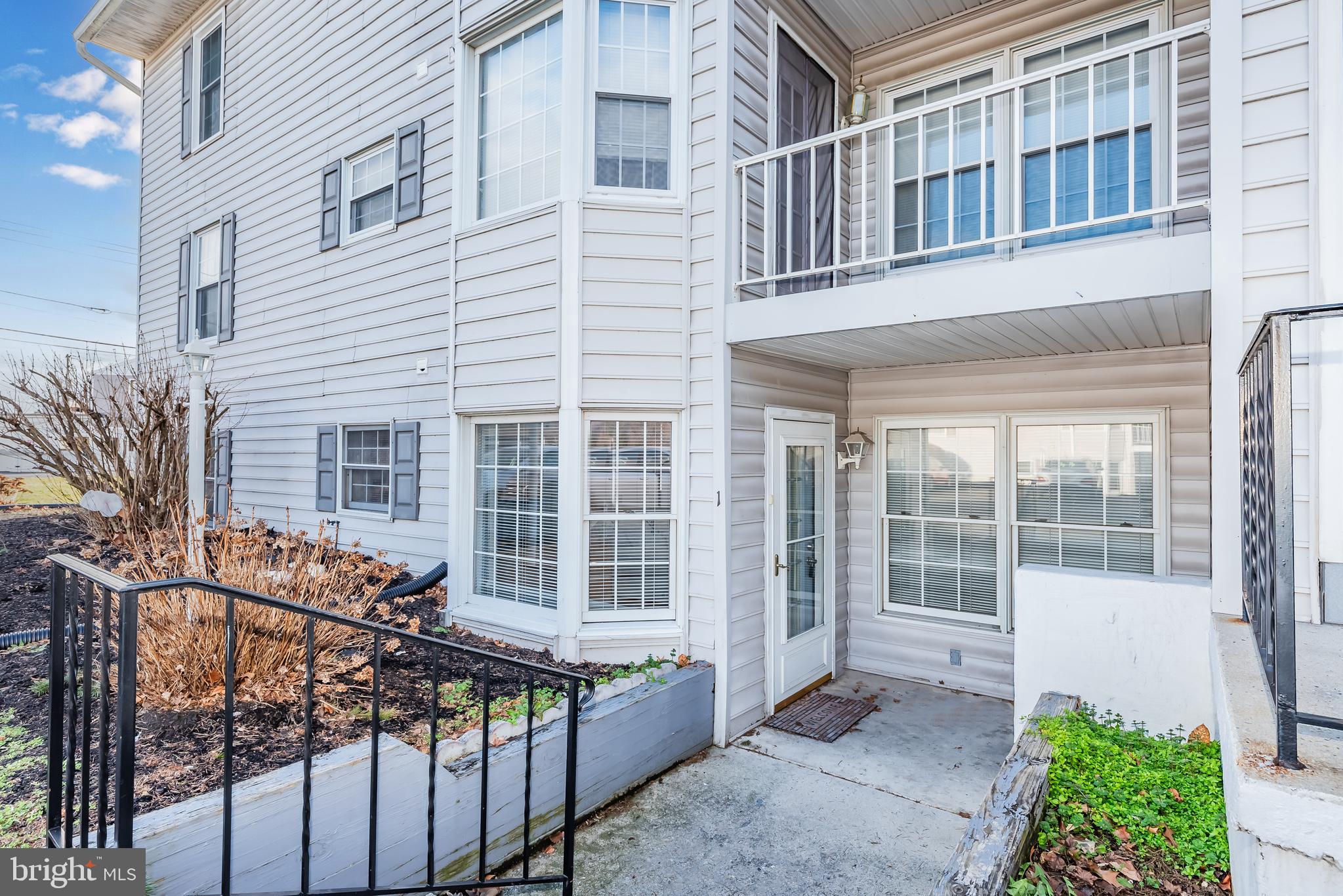 128 W Portland St #Apt 1