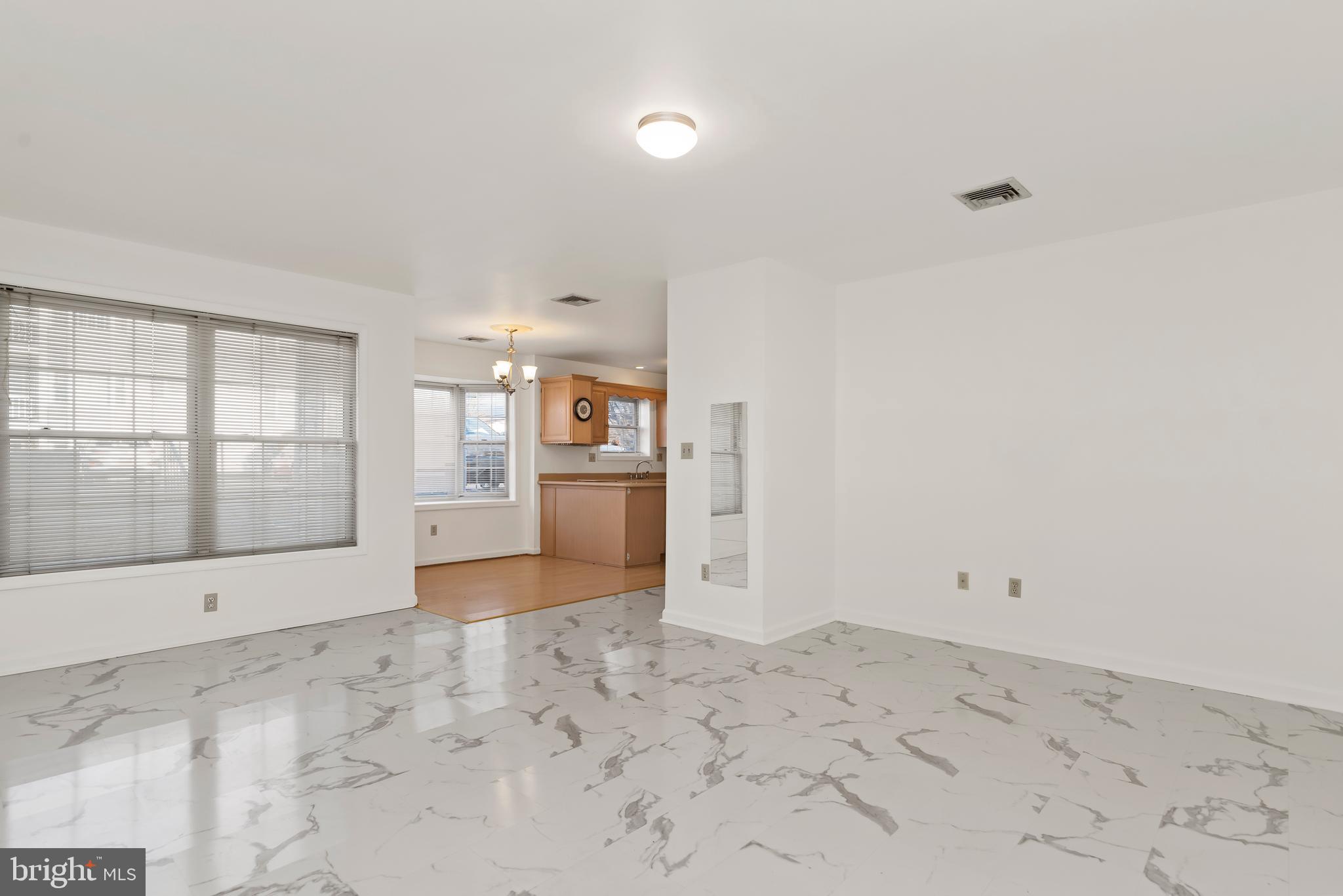 128 W Portland St #Apt 1