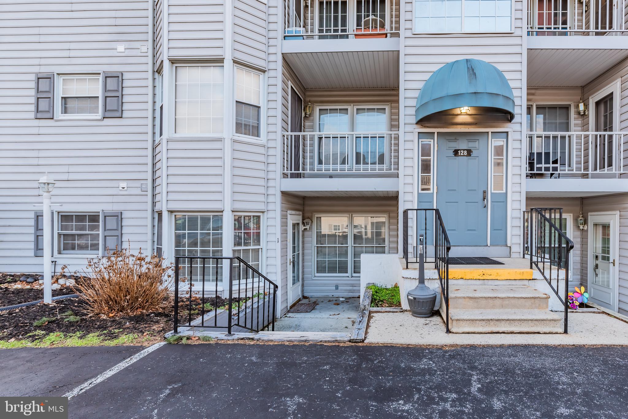 128 W Portland St #Apt 1