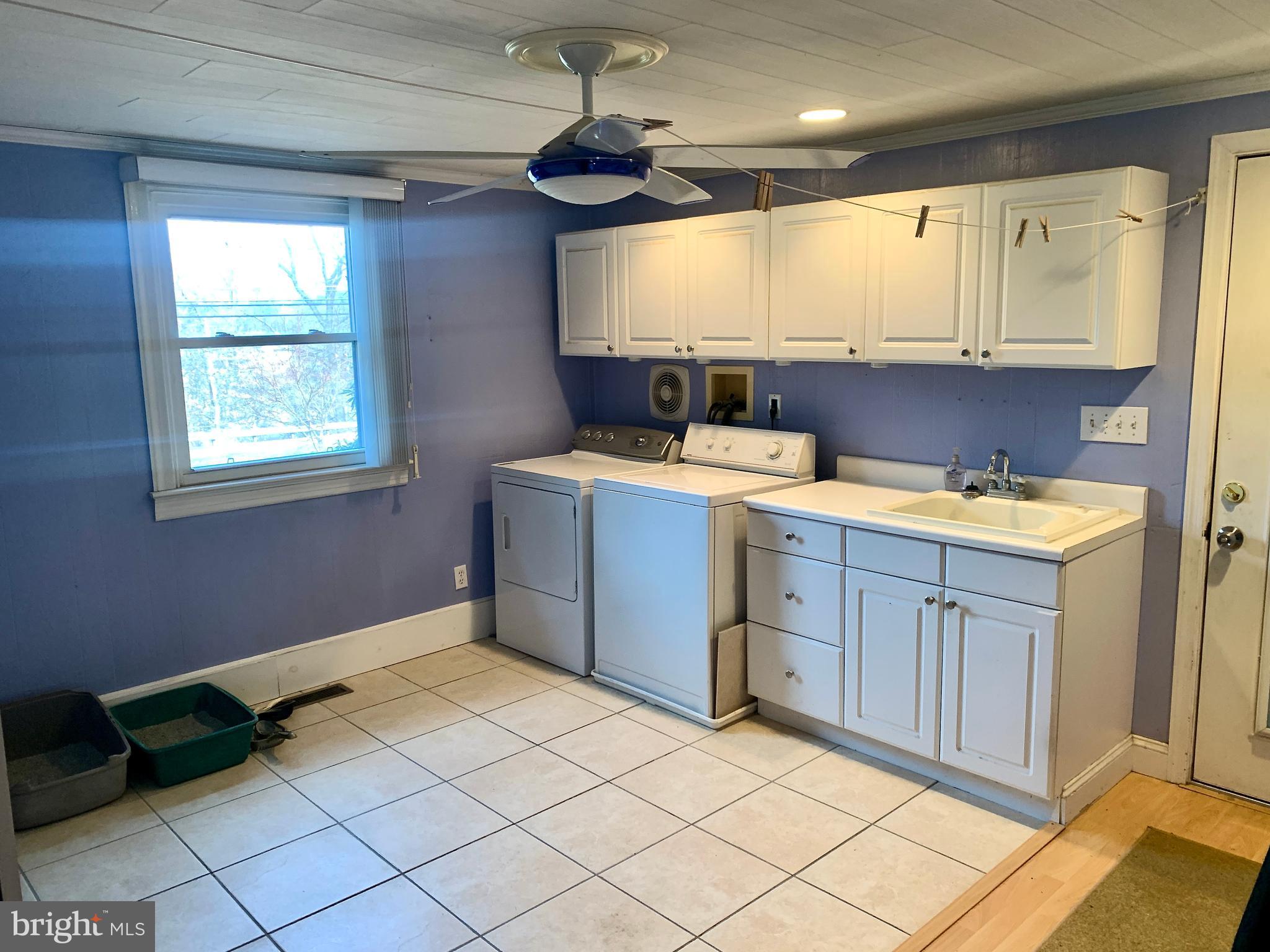 21 Valley View Dr