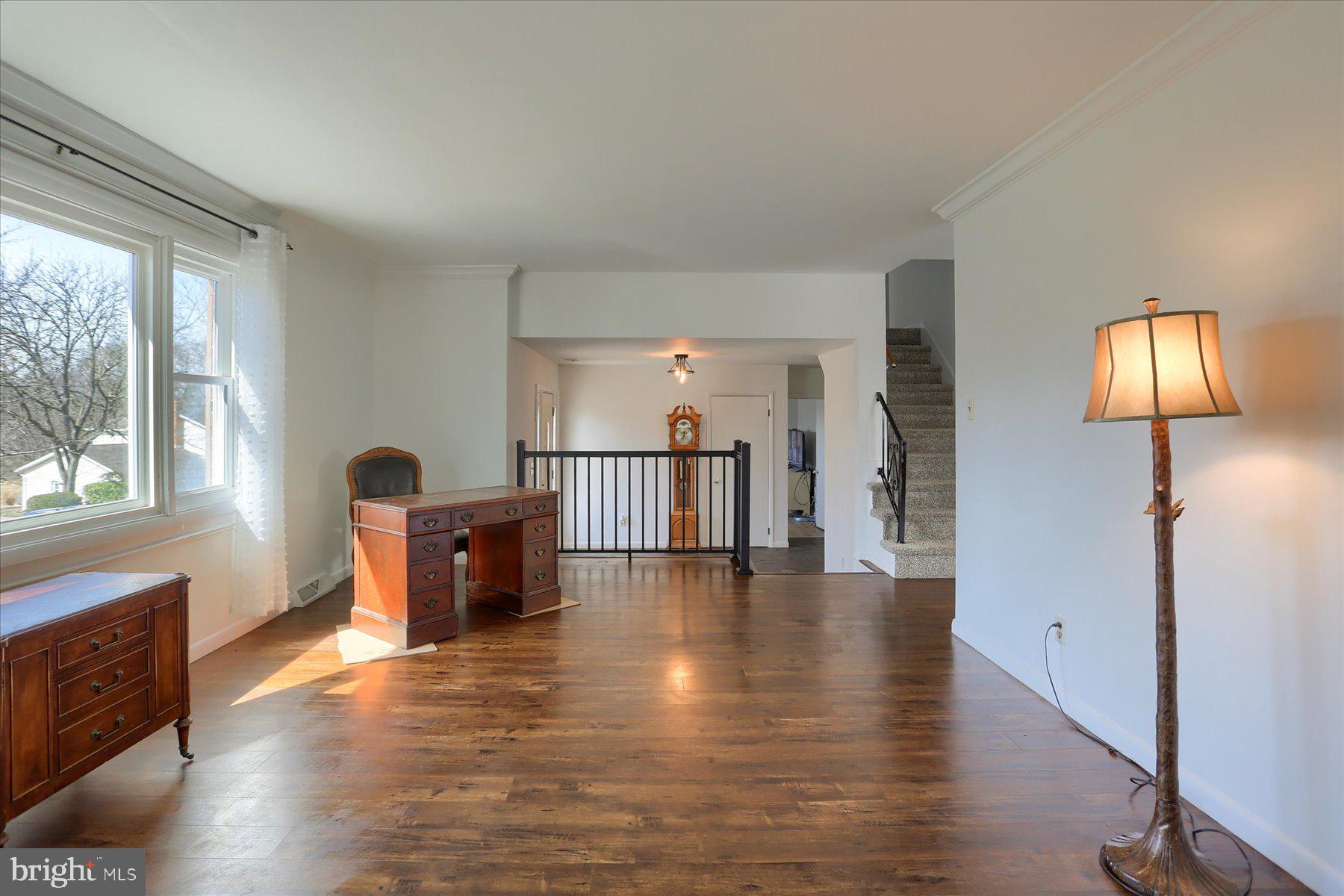 837 Anthony Dr