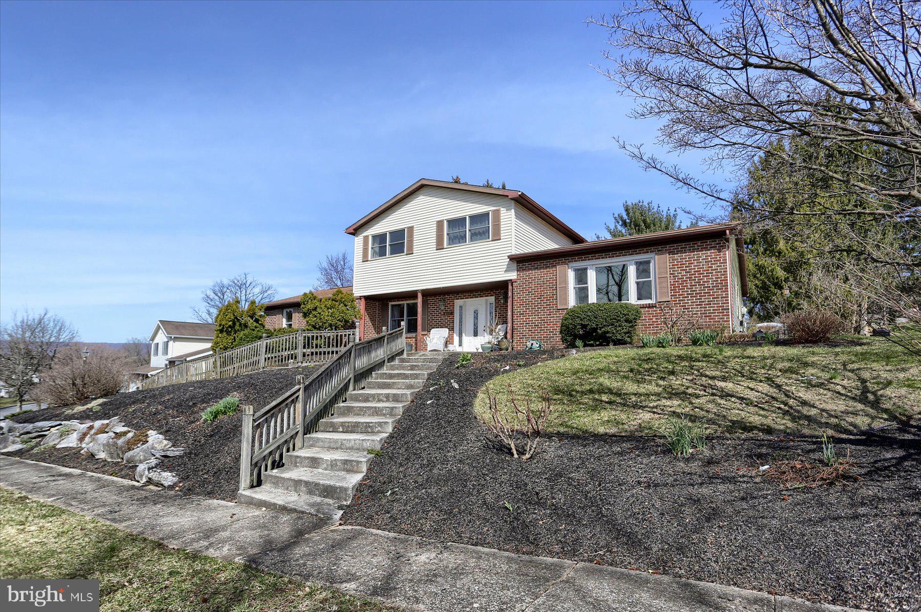 837 Anthony Dr