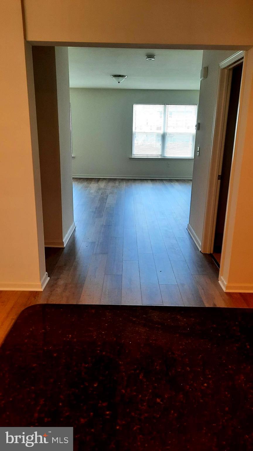 807 ADMIRALS QUAY DR