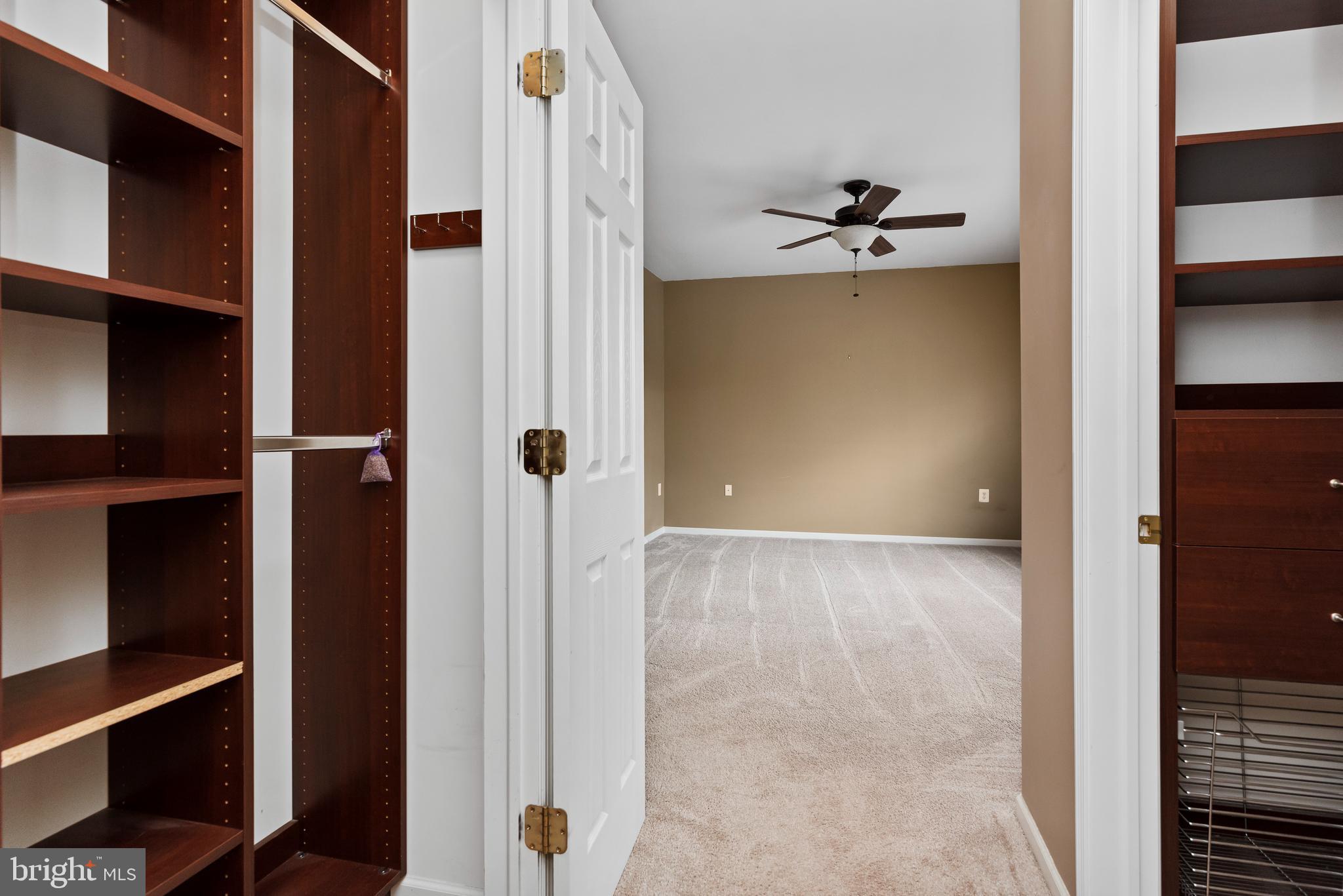 28 Summer Ln