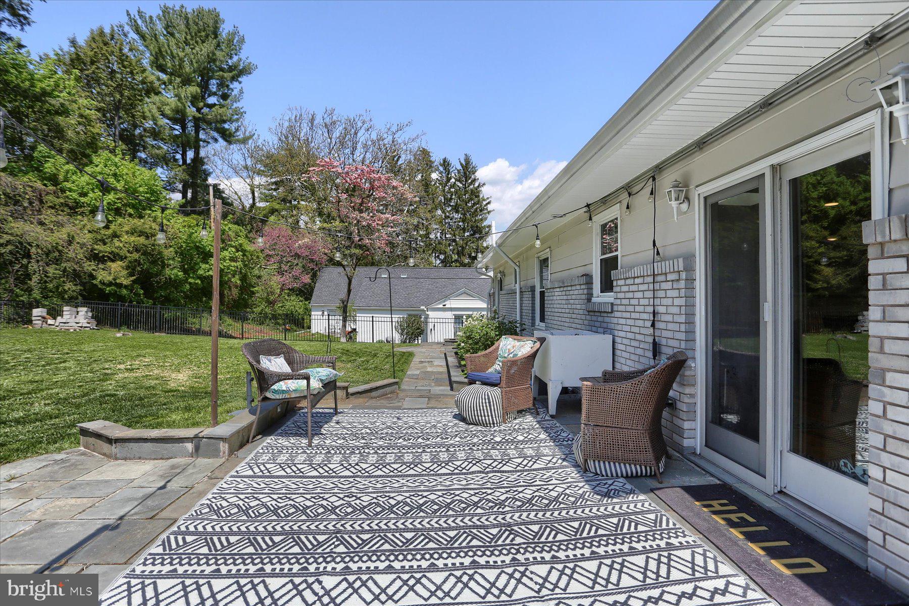344 N 25th St