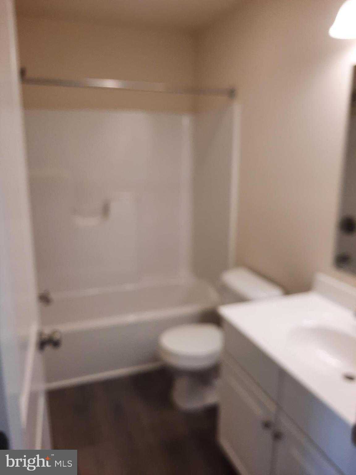 835 ADMIRALS QUAY DR