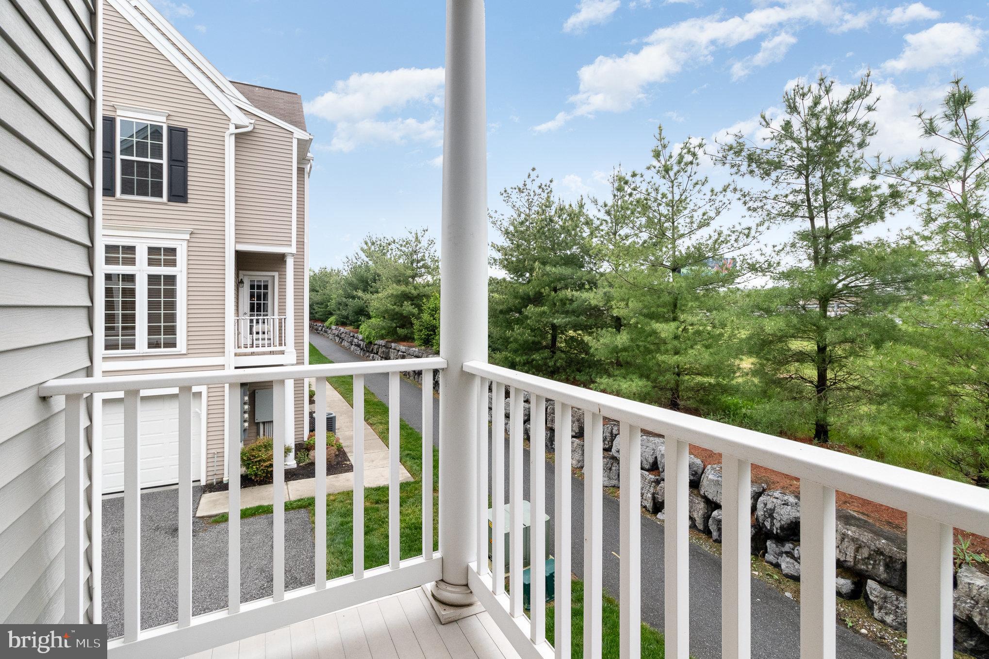 3037 Meridian Cmns #D