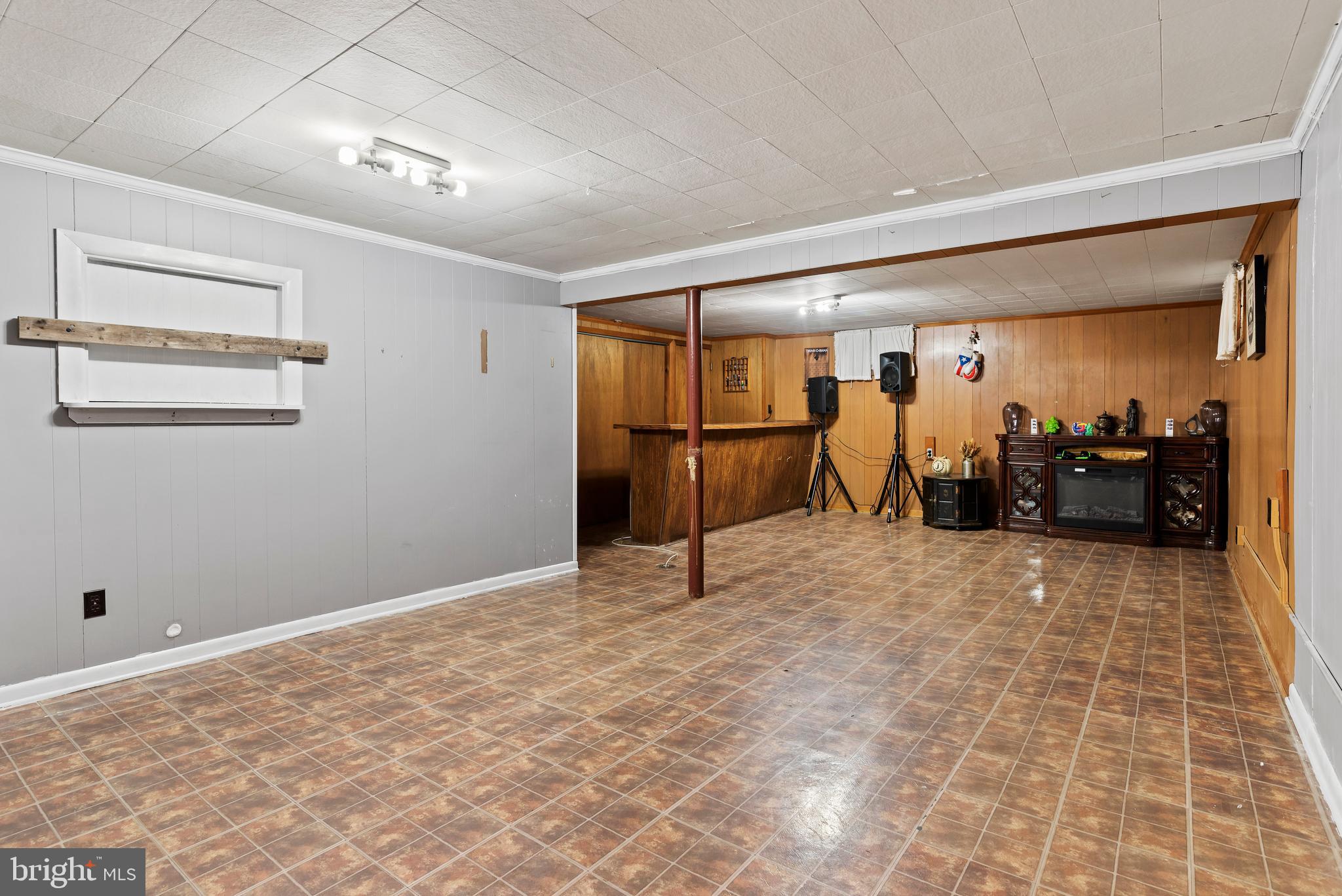 913 Drexel Hills Blvd