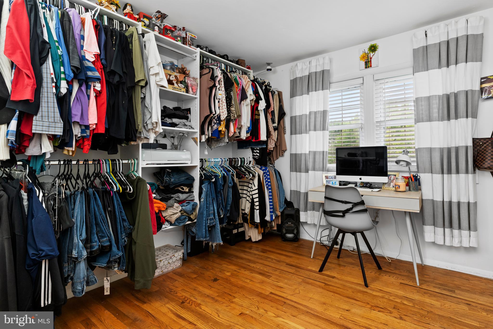 913 Drexel Hills Blvd