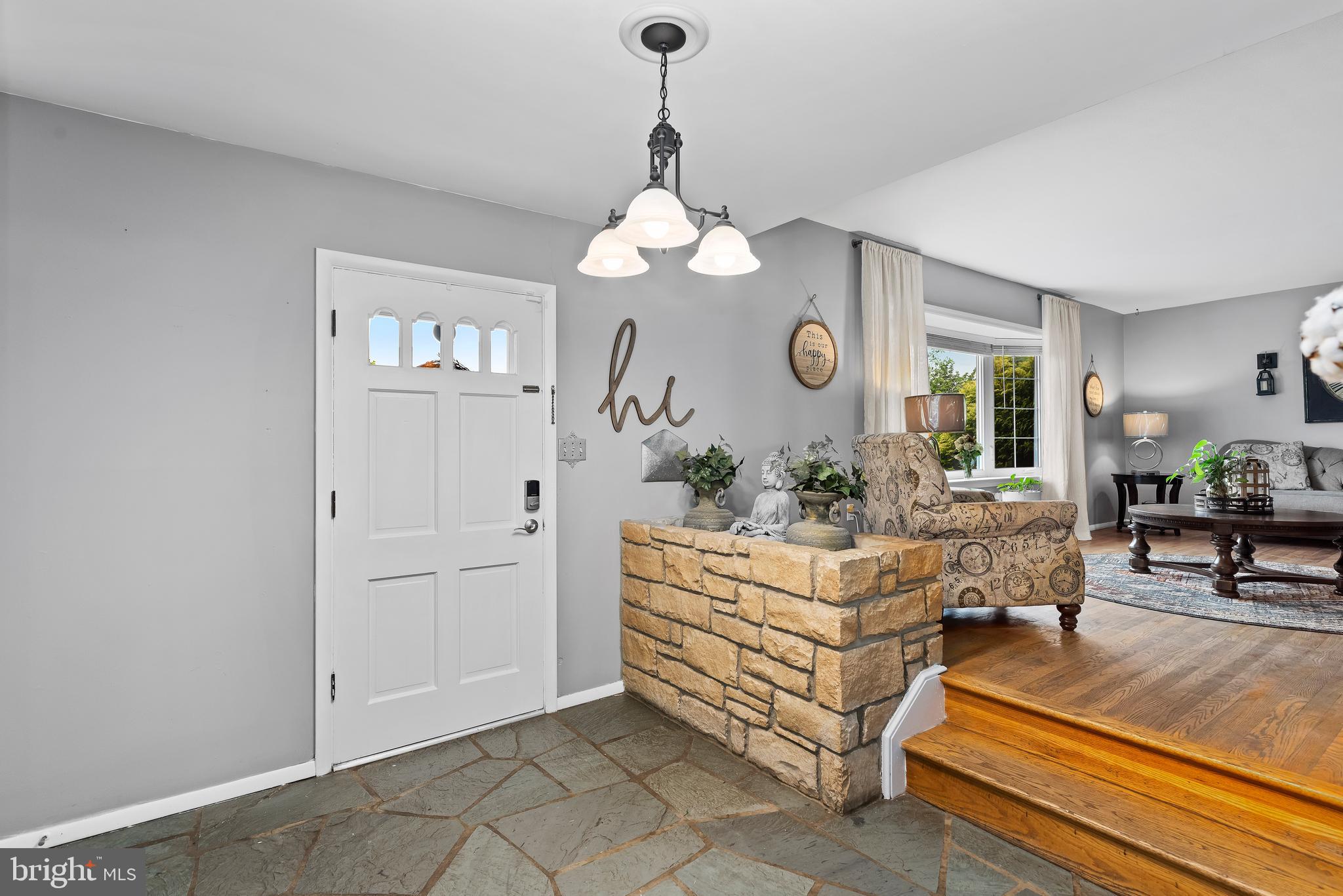 913 Drexel Hills Blvd