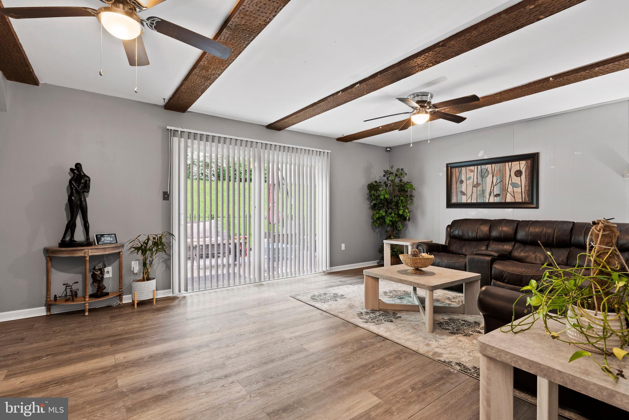 913 Drexel Hills Blvd