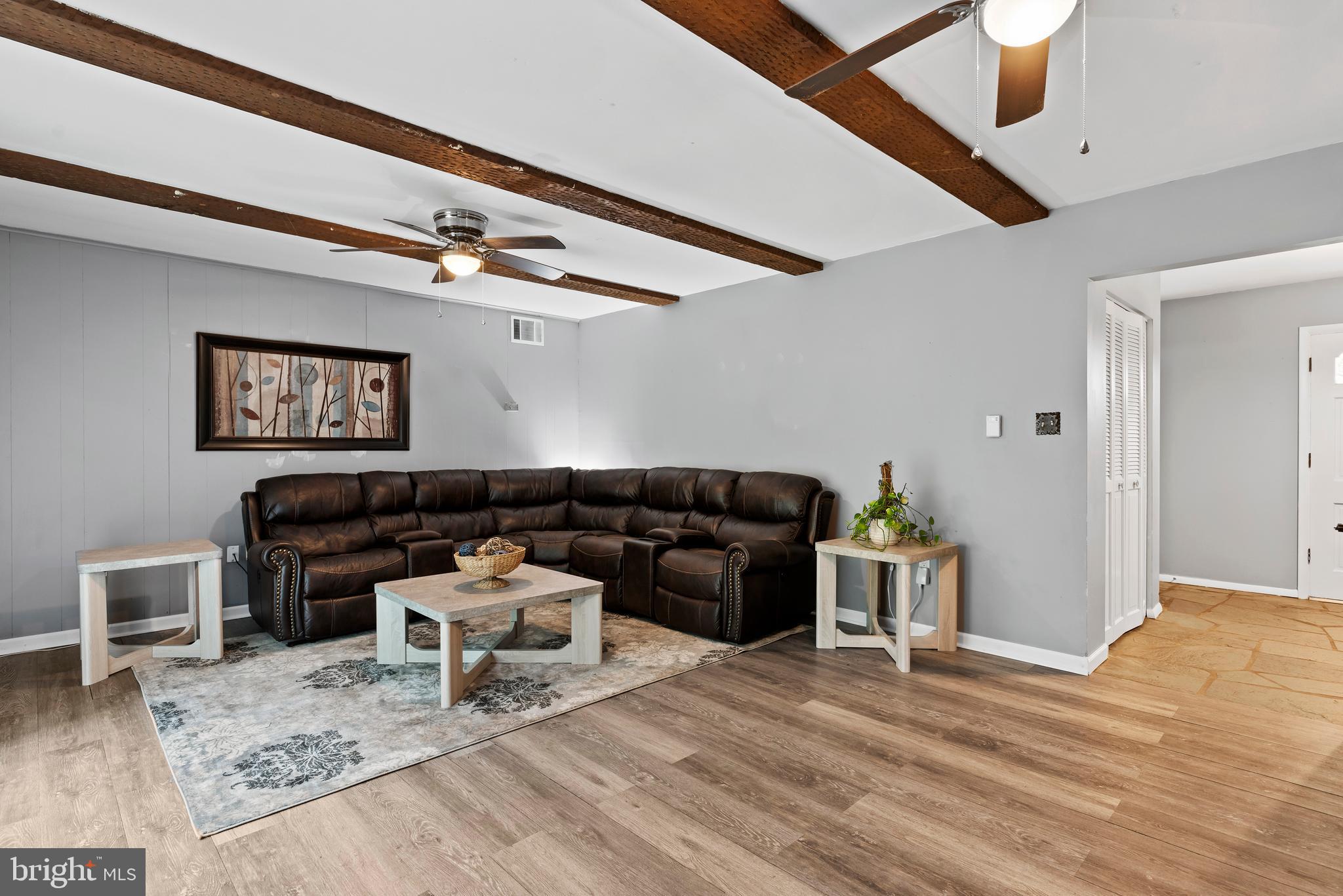 913 Drexel Hills Blvd