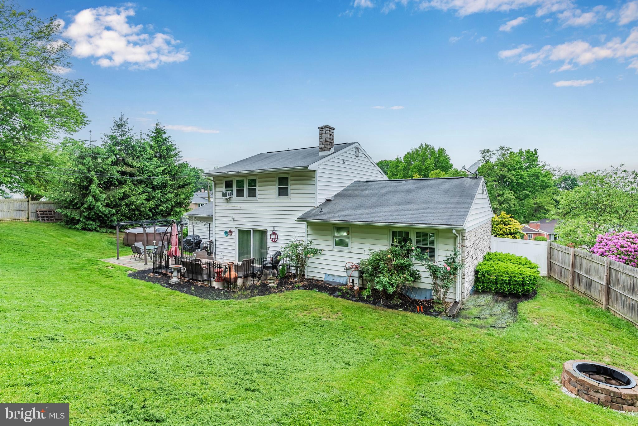 913 Drexel Hills Blvd