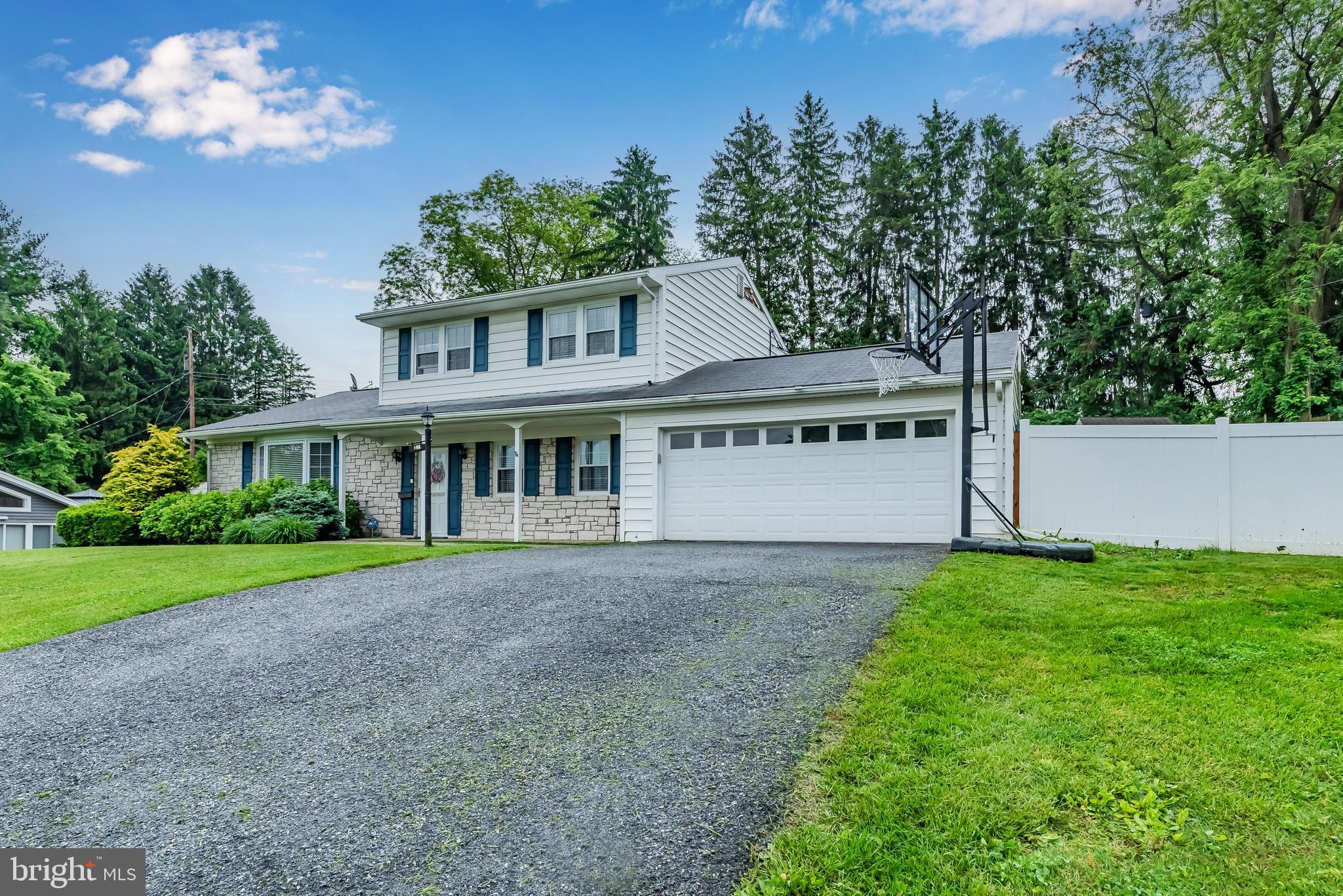 913 Drexel Hills Blvd