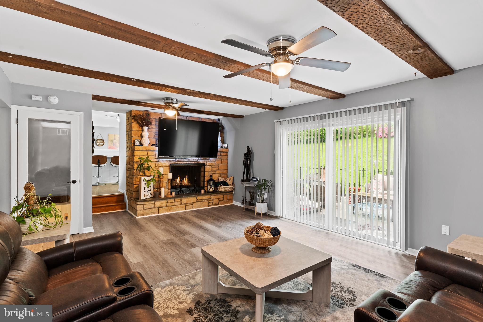 913 Drexel Hills Blvd