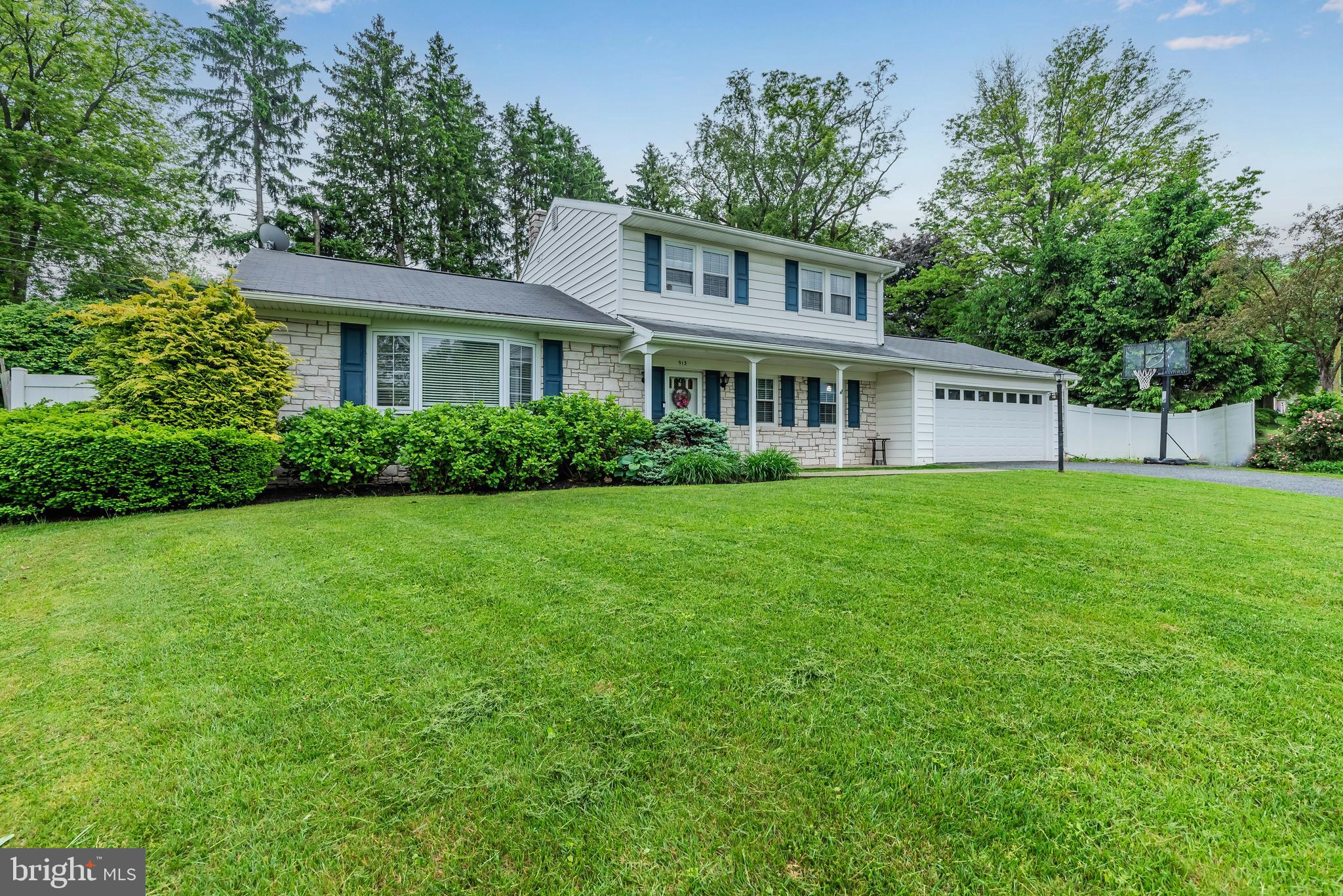 913 Drexel Hills Blvd