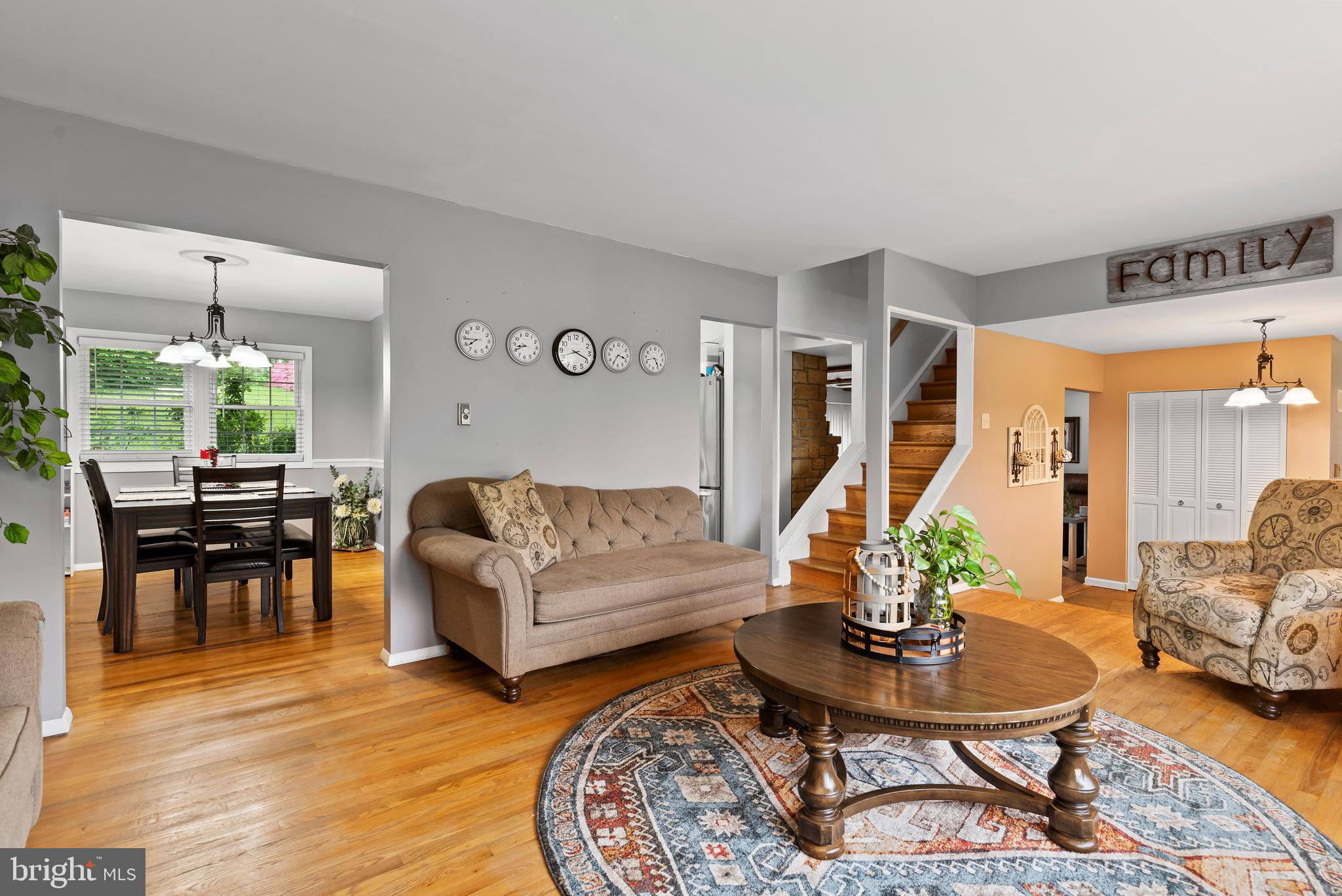 913 Drexel Hills Blvd