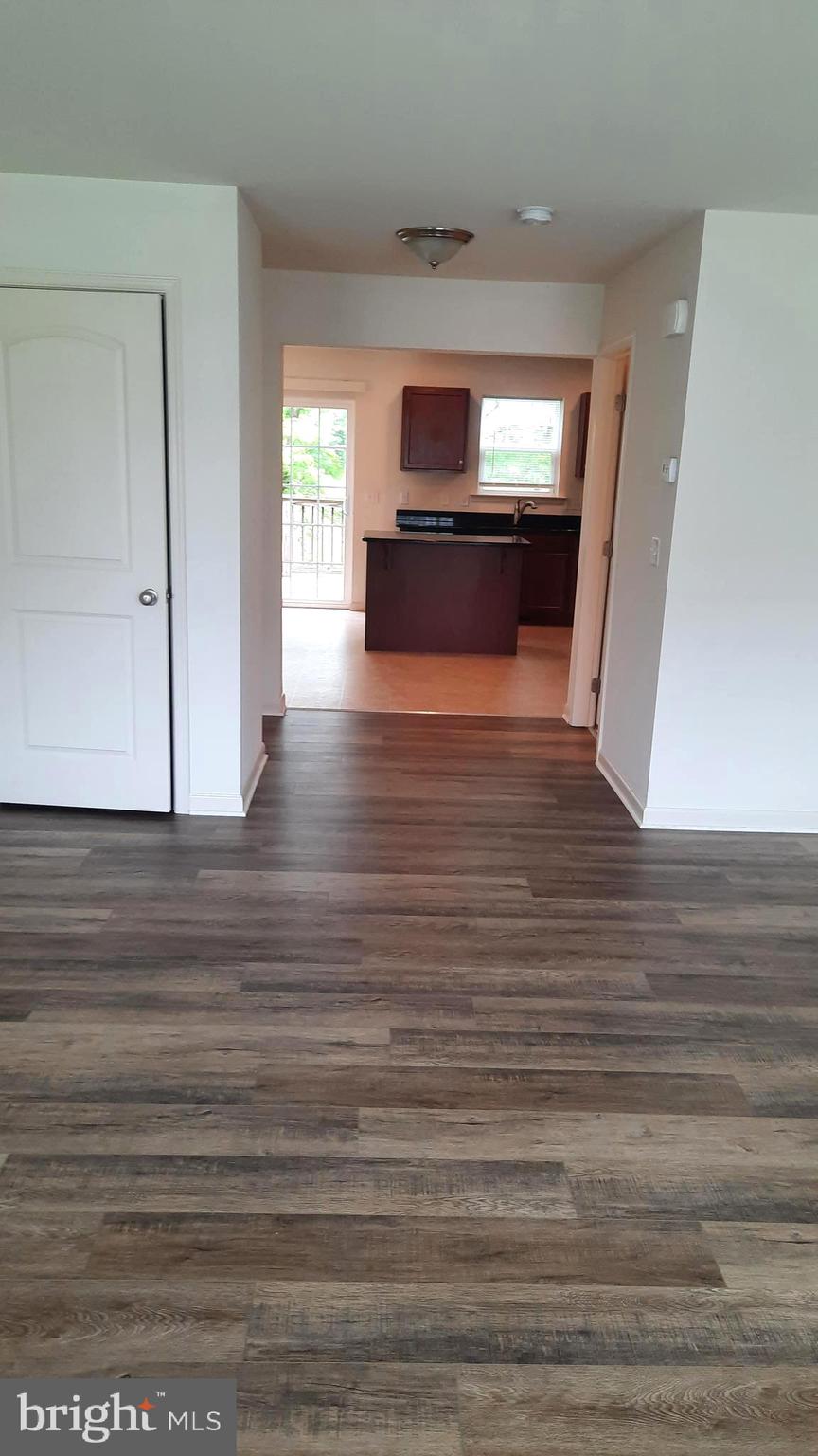 809 ADMIRALS QUAY DR