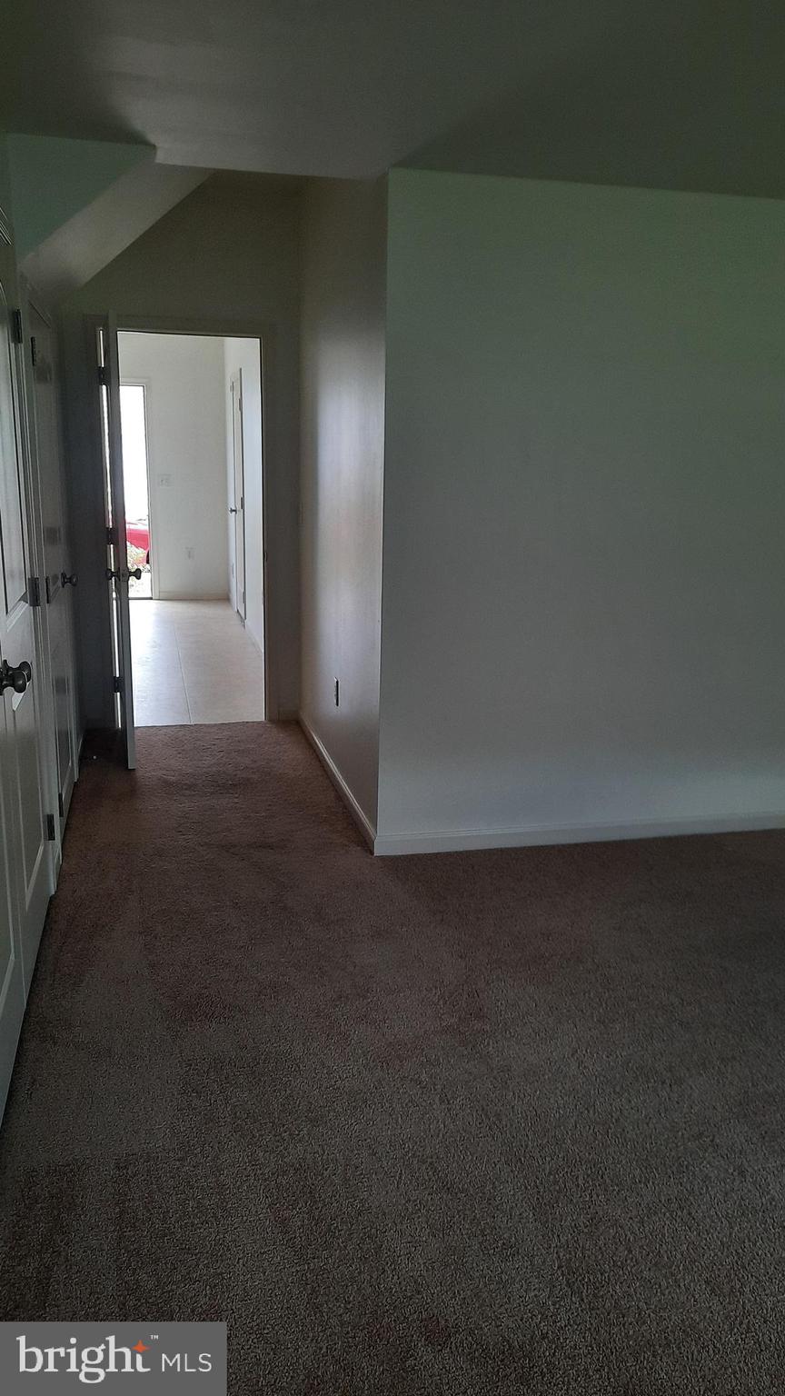 828 ADMIRALS QUAY DR