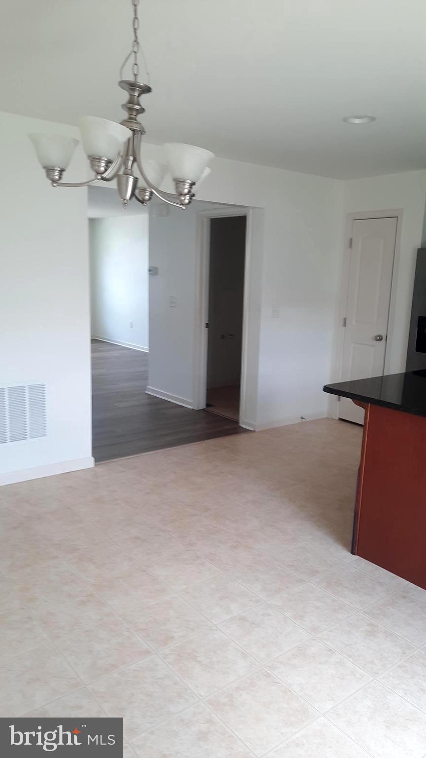 828 ADMIRALS QUAY DR