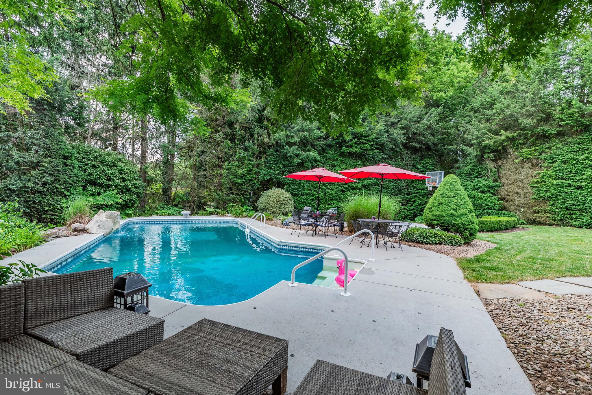 841 Mandy Ln