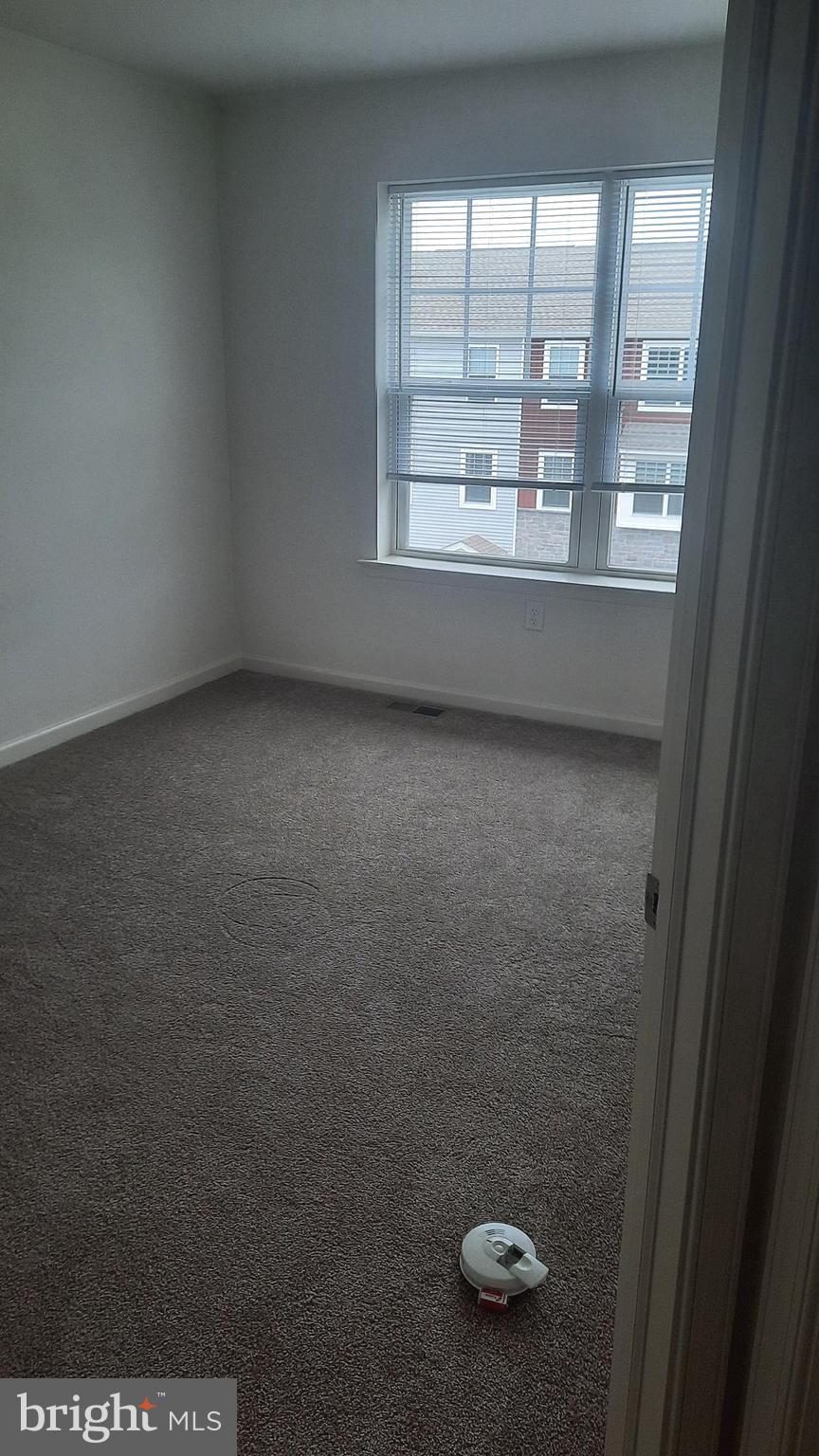 826 ADMIRALS QUAY DR