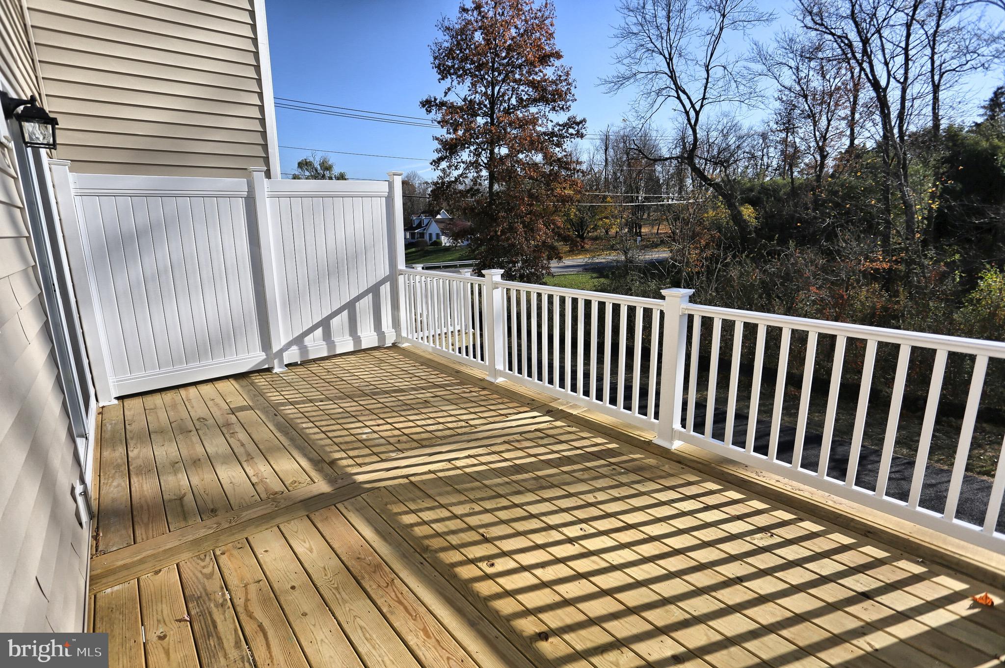 4525 Laurel Valley Ln