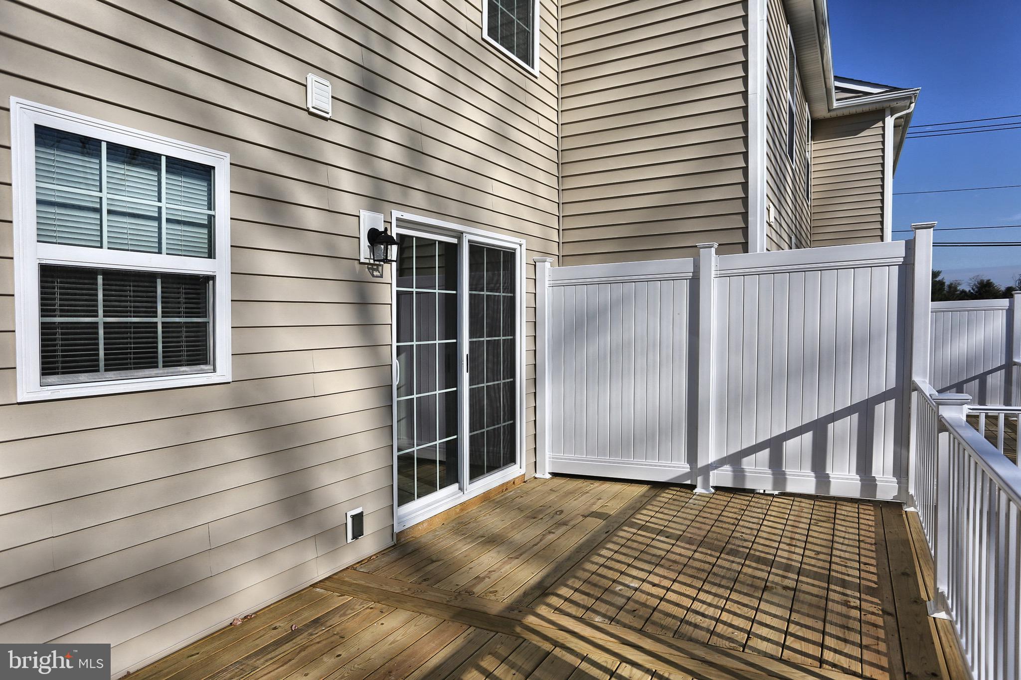 4525 Laurel Valley Ln