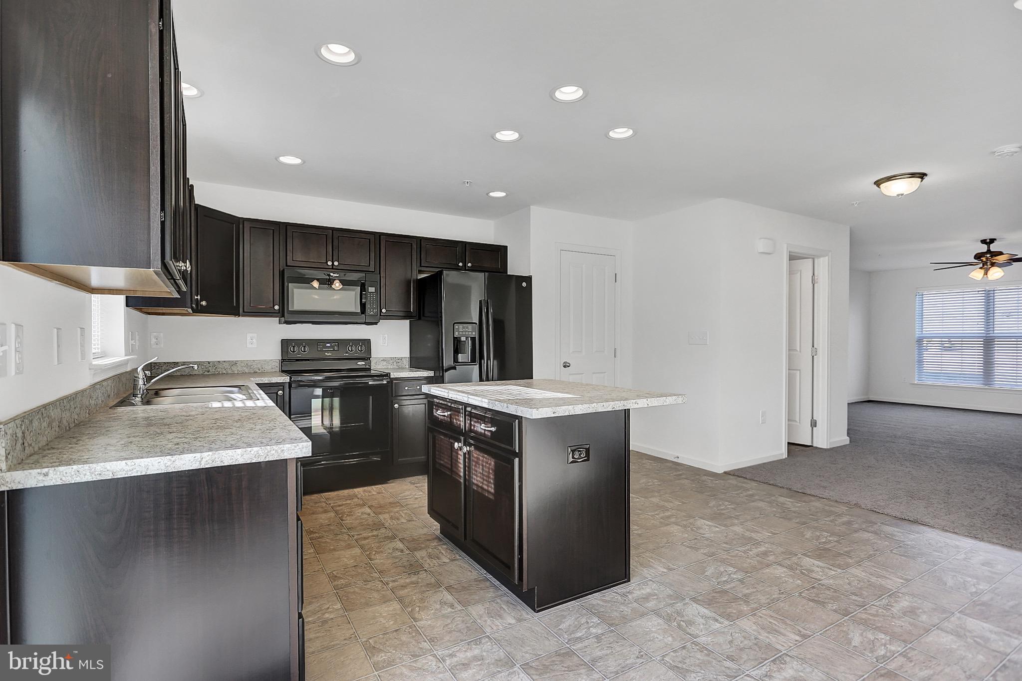 4525 Laurel Valley Ln