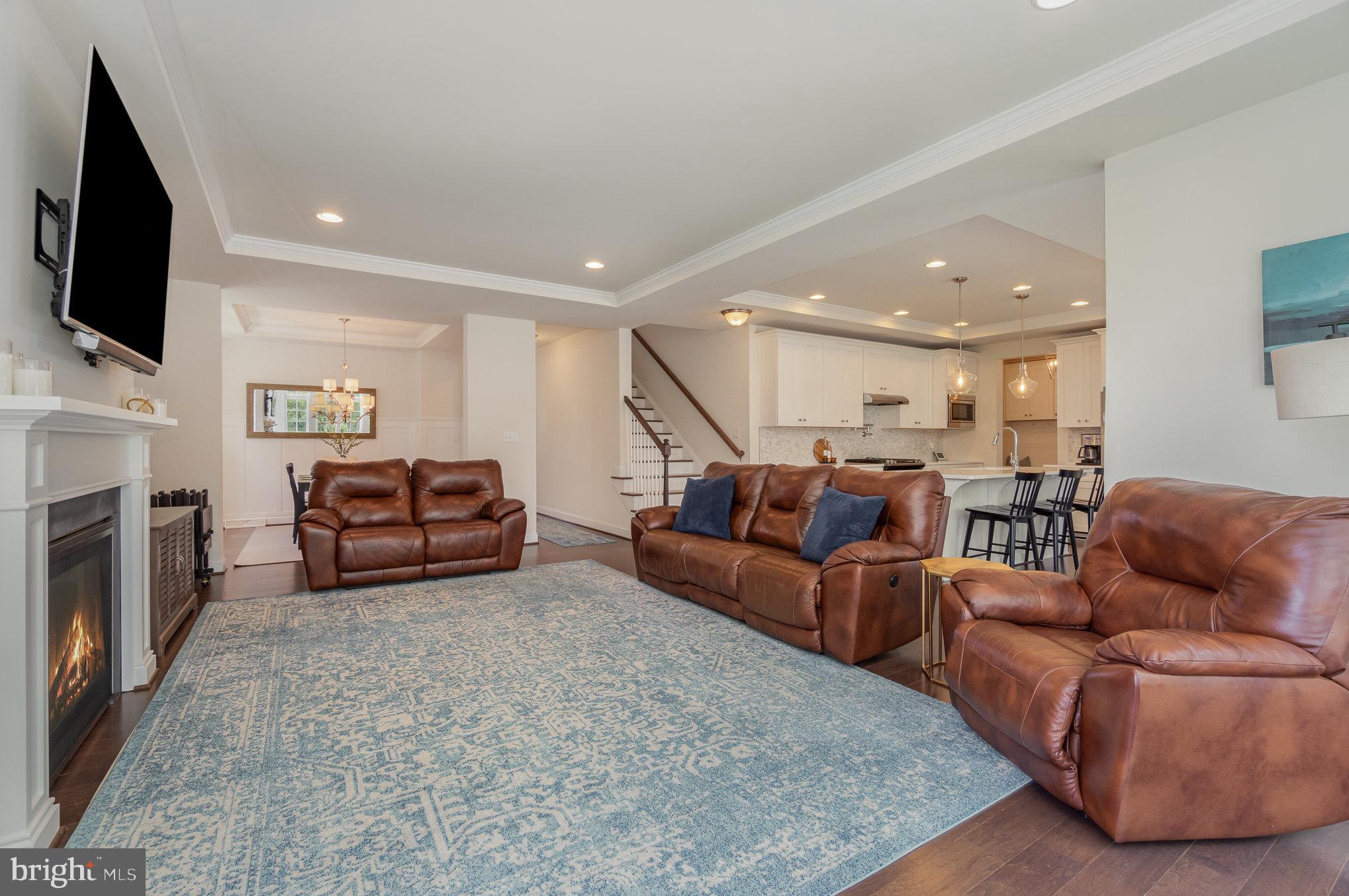3275 Longview Rd