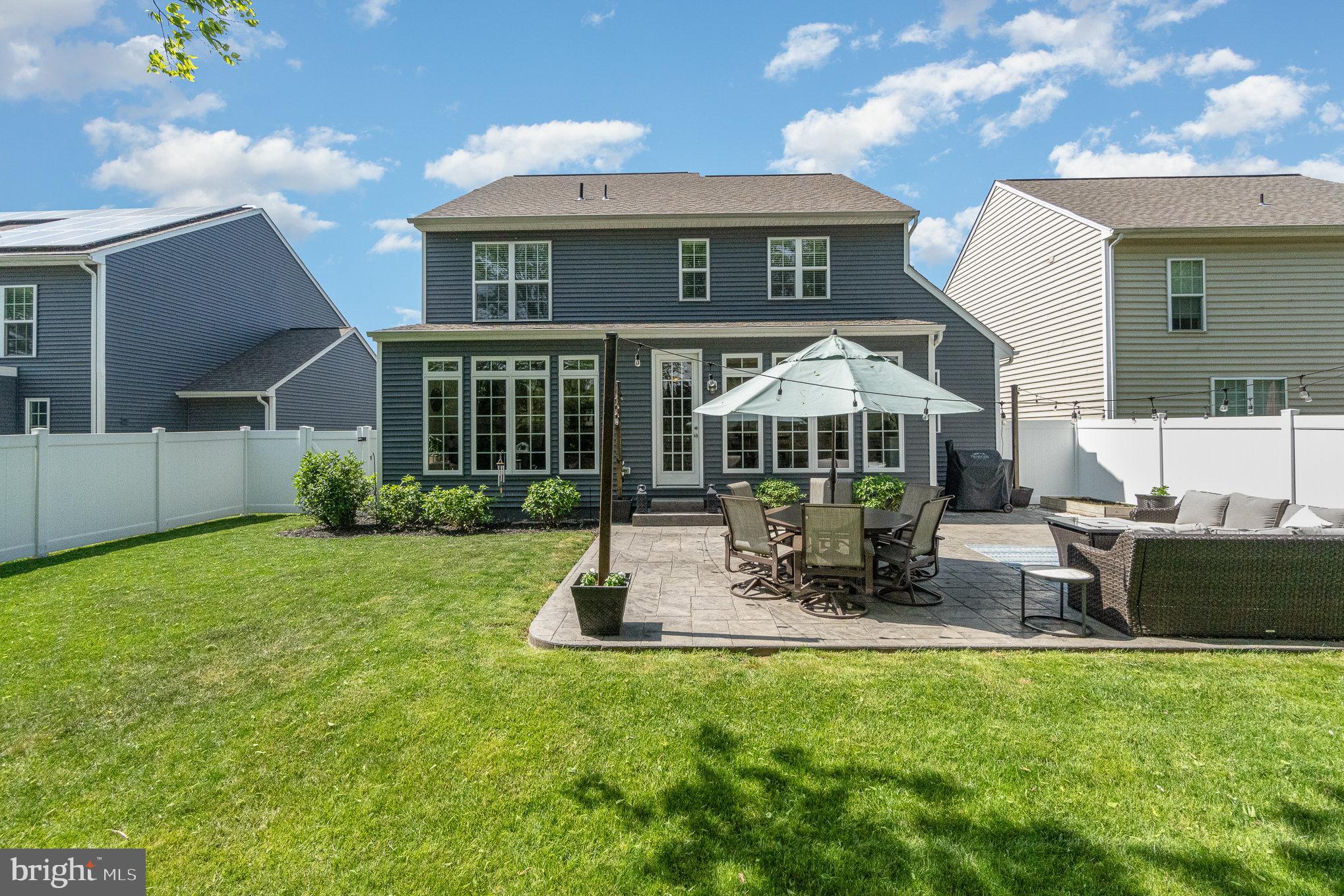 3275 Longview Rd