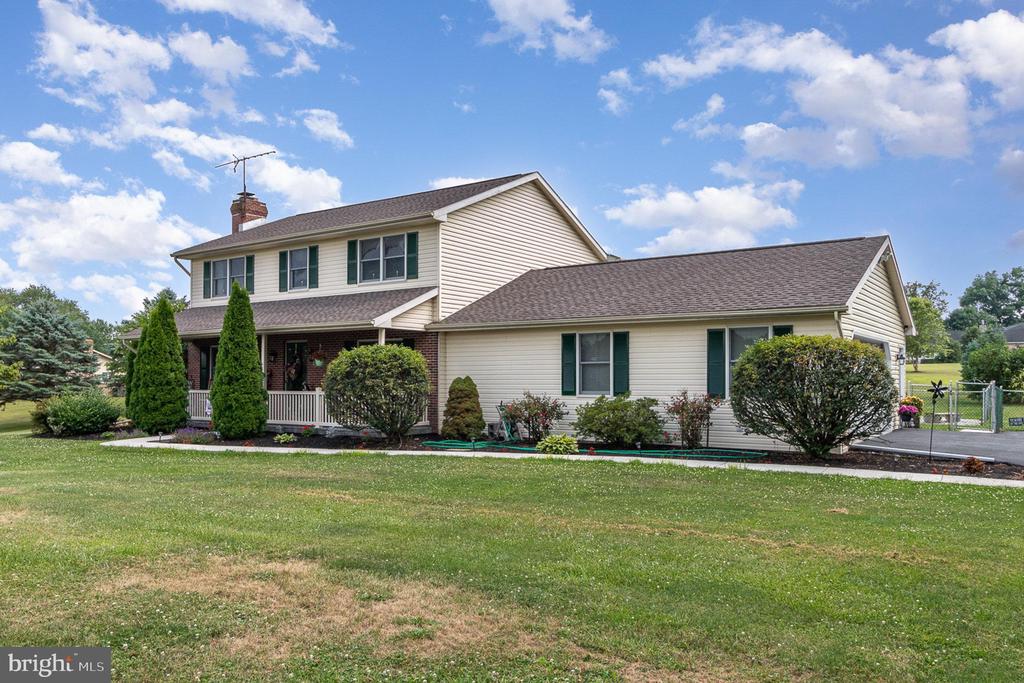 848 W Old York Rd