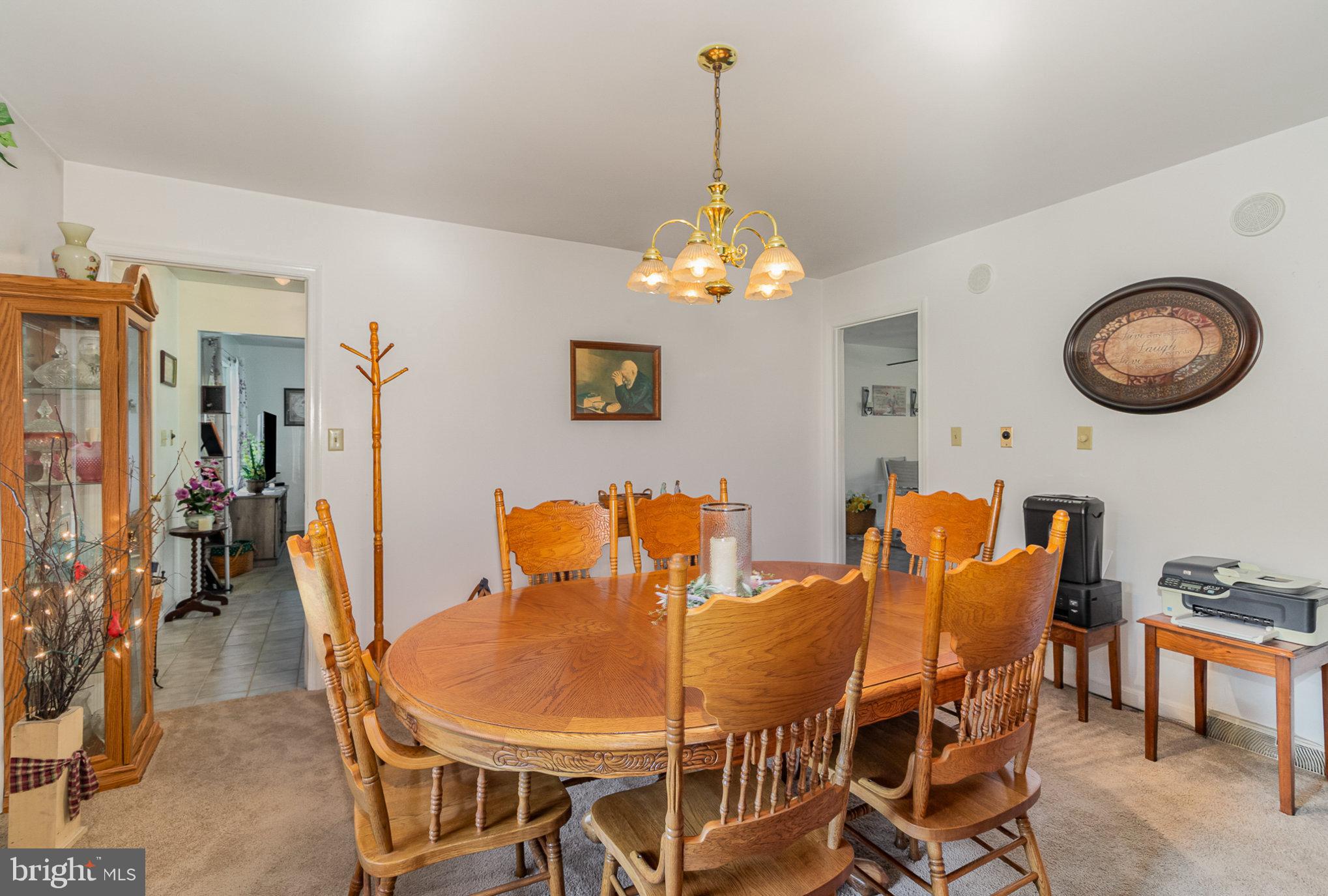 848 W Old York Rd