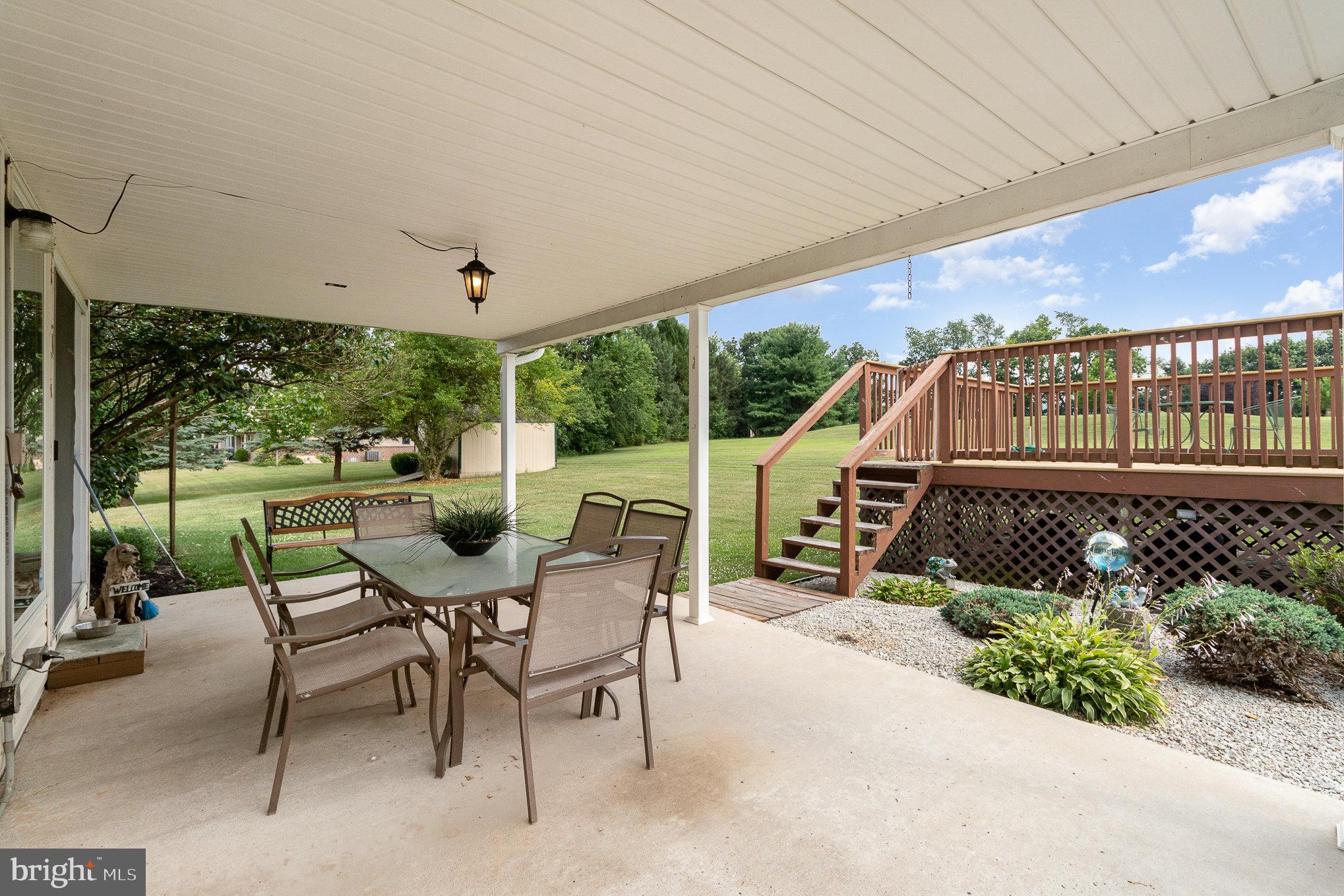 848 W Old York Rd