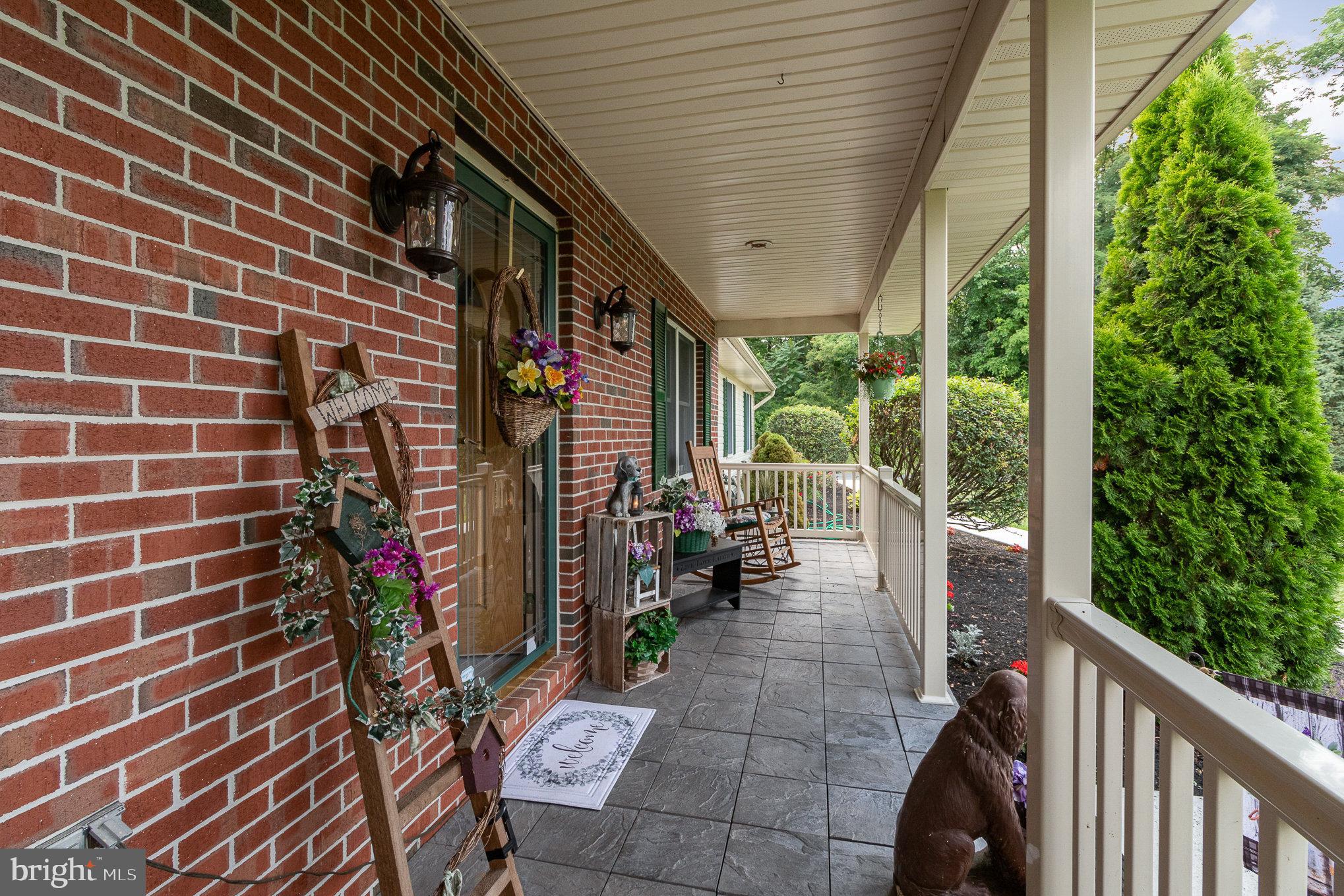848 W Old York Rd