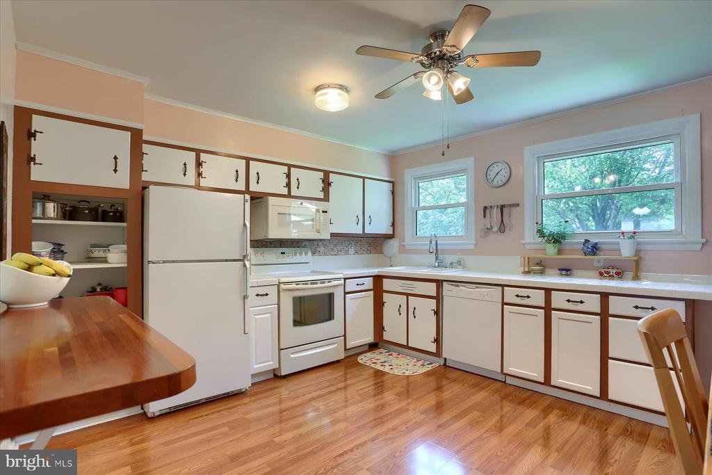 20 Neponsit Ln