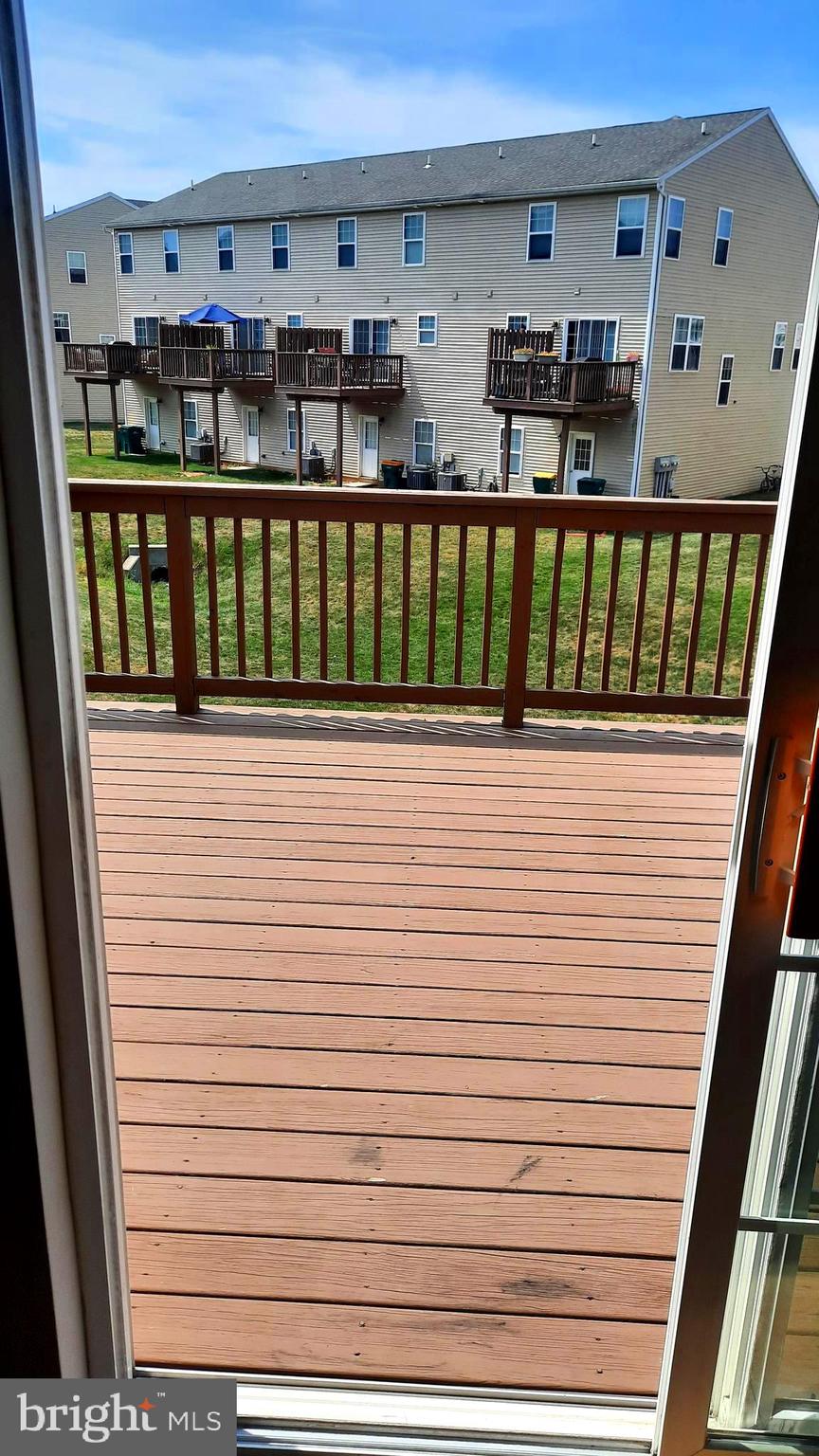 806 ADMIRALS QUAY DR