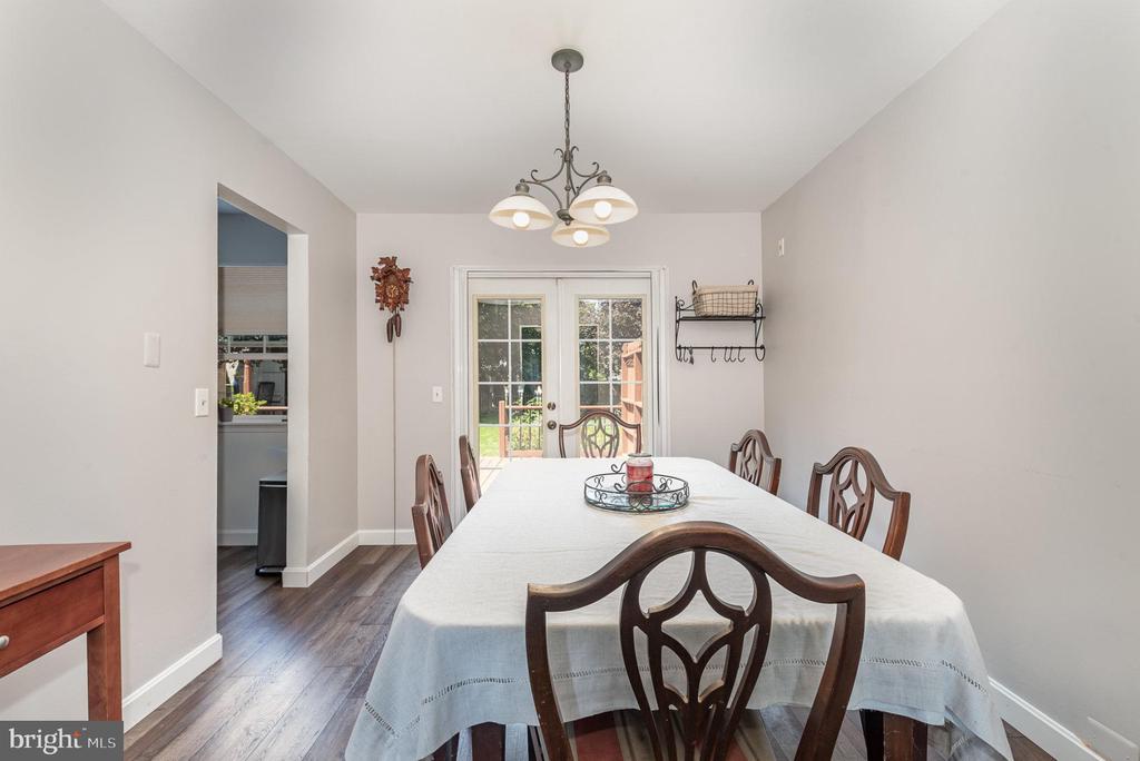 24 Lilac Dr