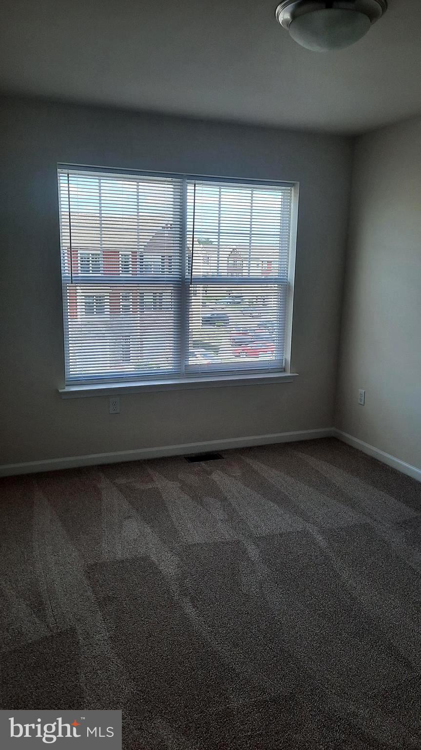 919 ADMIRALS QUAY DR