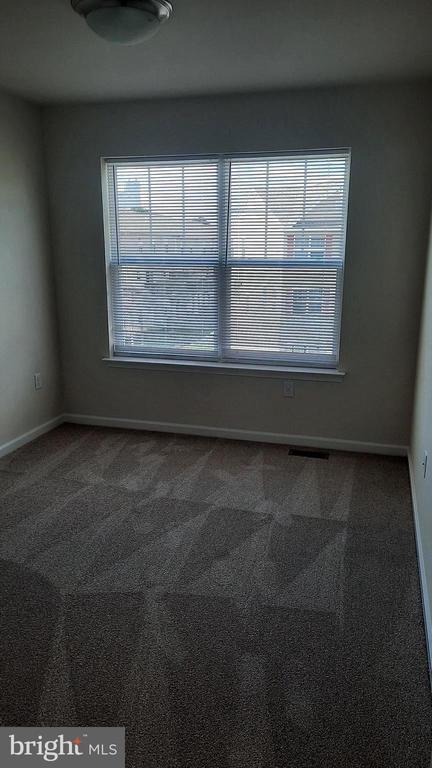 919 ADMIRALS QUAY DR